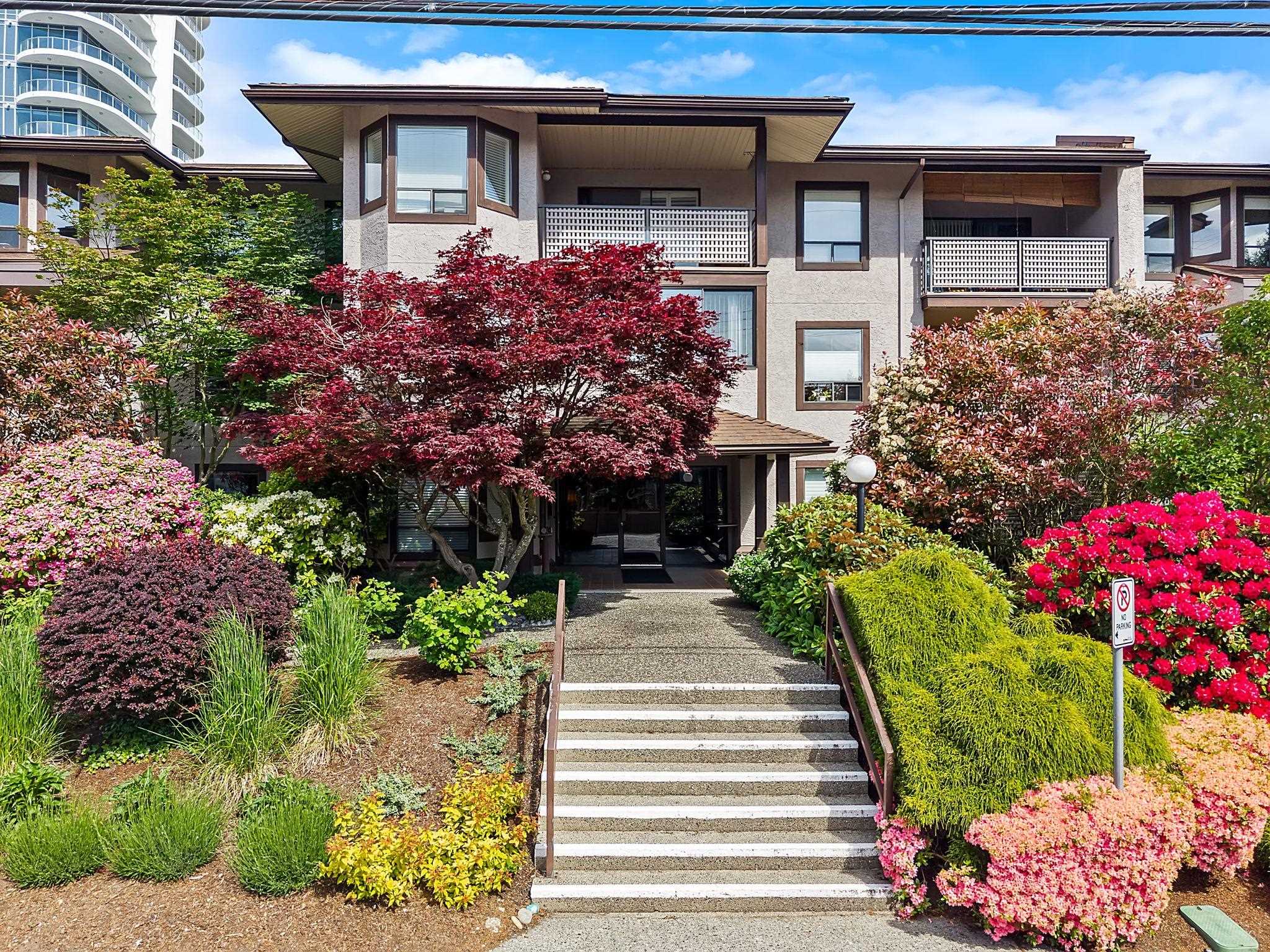 105-1460 Martin Street, White Rock, BC, V4B 3W7