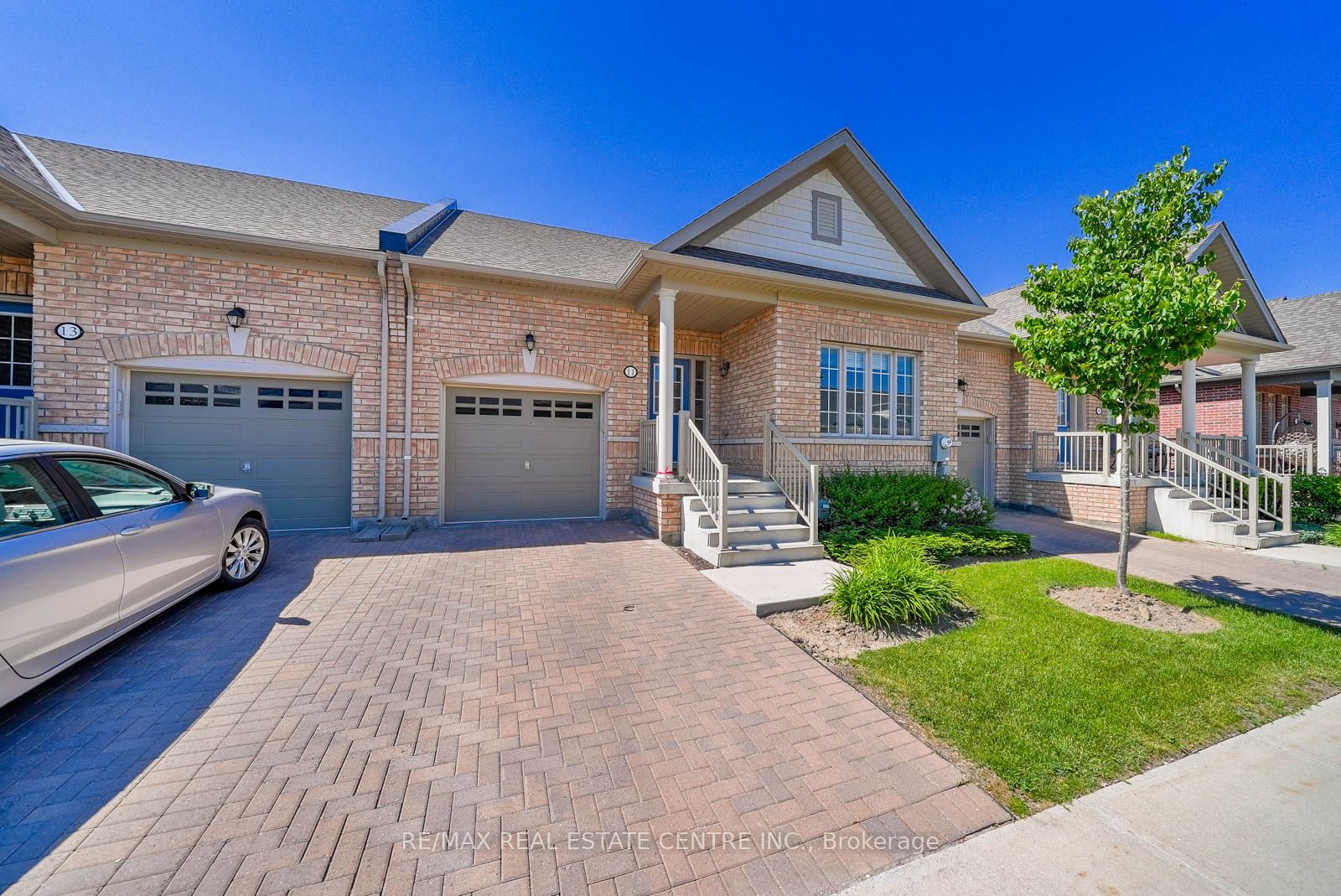 11 Overlea Drive, Brampton, ON, L6R 4B5 photo 3
