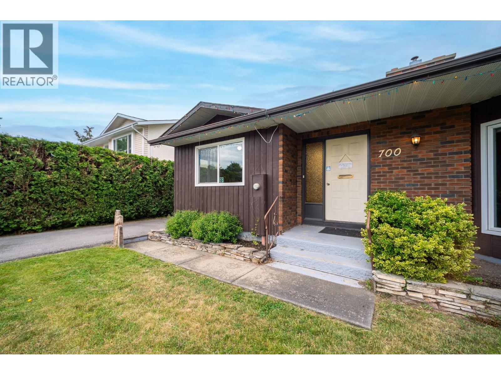 Additional image 2 of 700 Richards Road, Kelowna, BC, V1X2X6