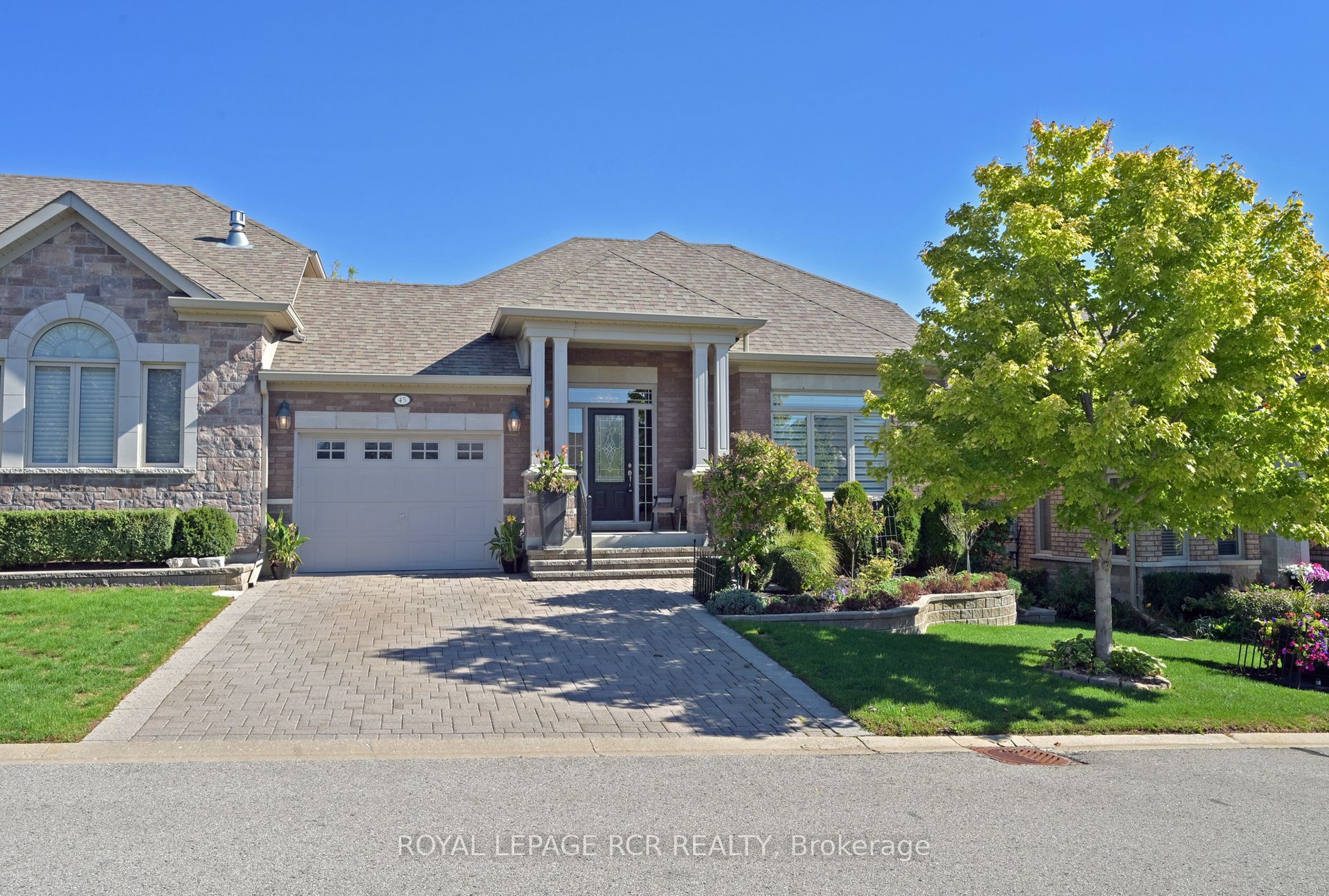 45 Hillcrest Drive, New Tecumseth, ON, L9R 0N4