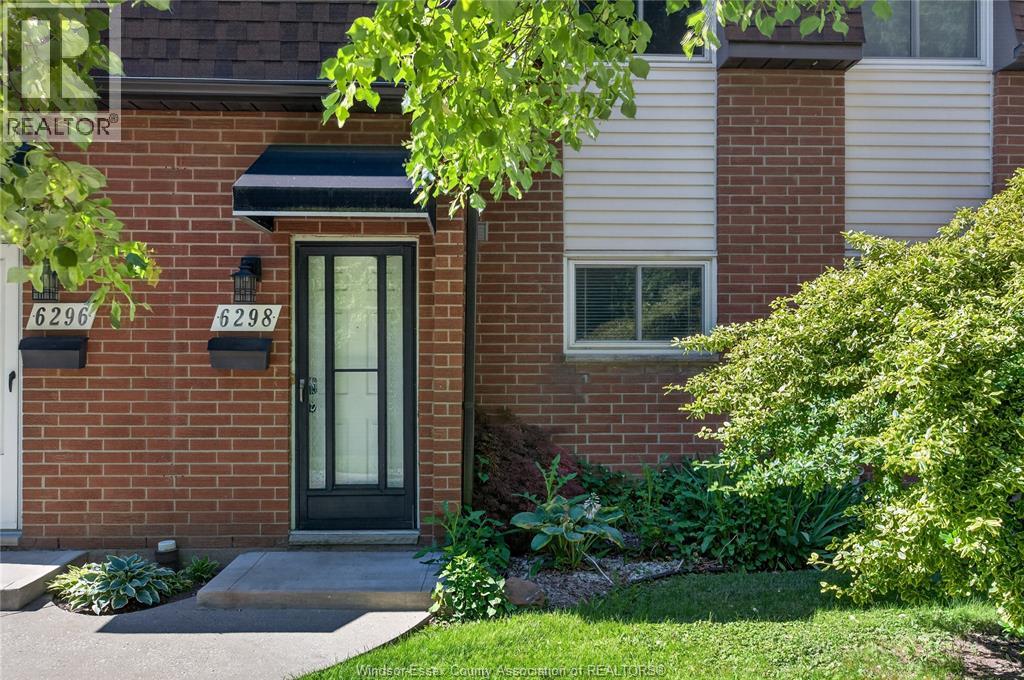 6298 Thornberry Crescent, Windsor, ON, N8T3A3