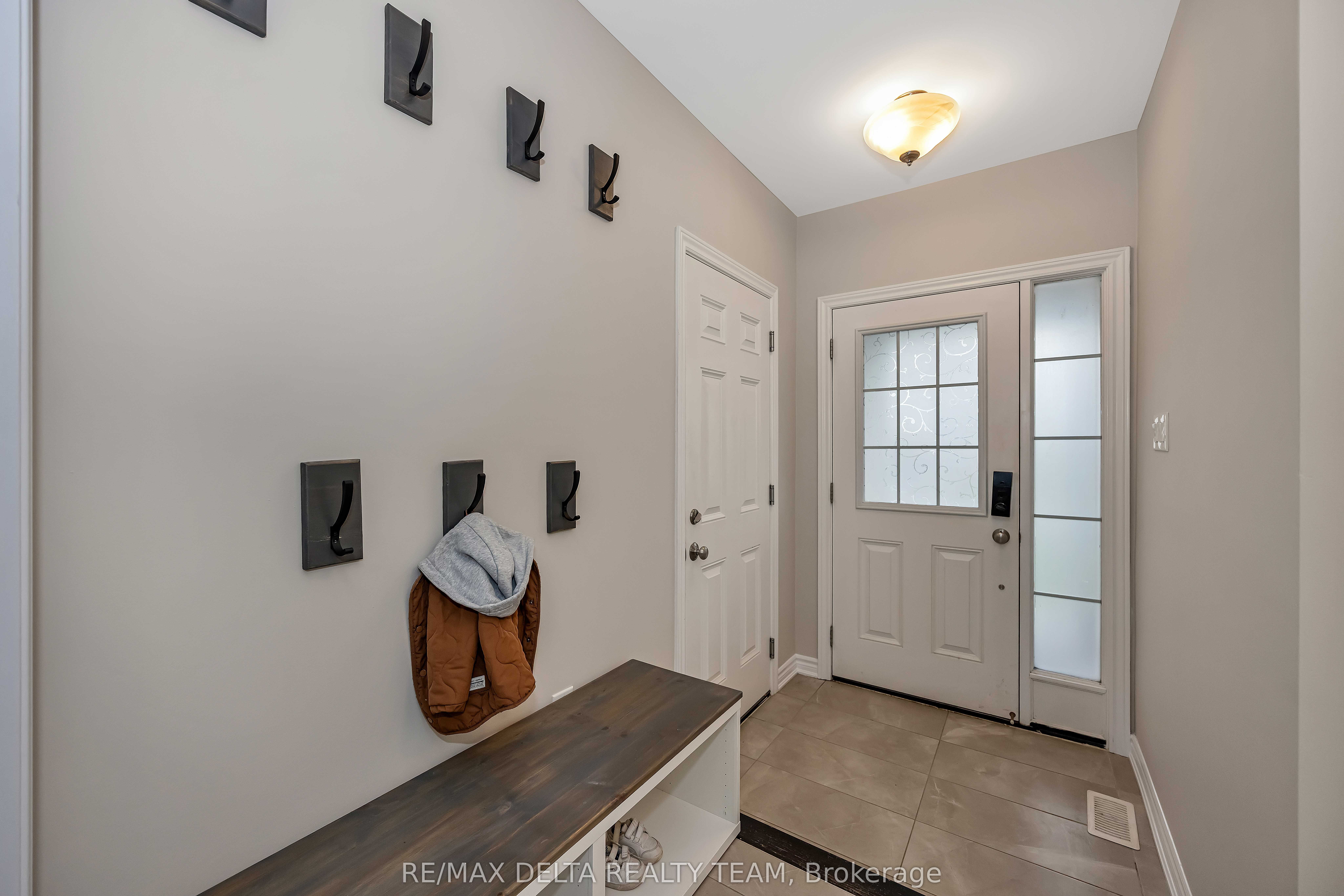 Additional image 3 of 266 Brassy Minnow Crescent, Ottawa, ON, K2J 6J9