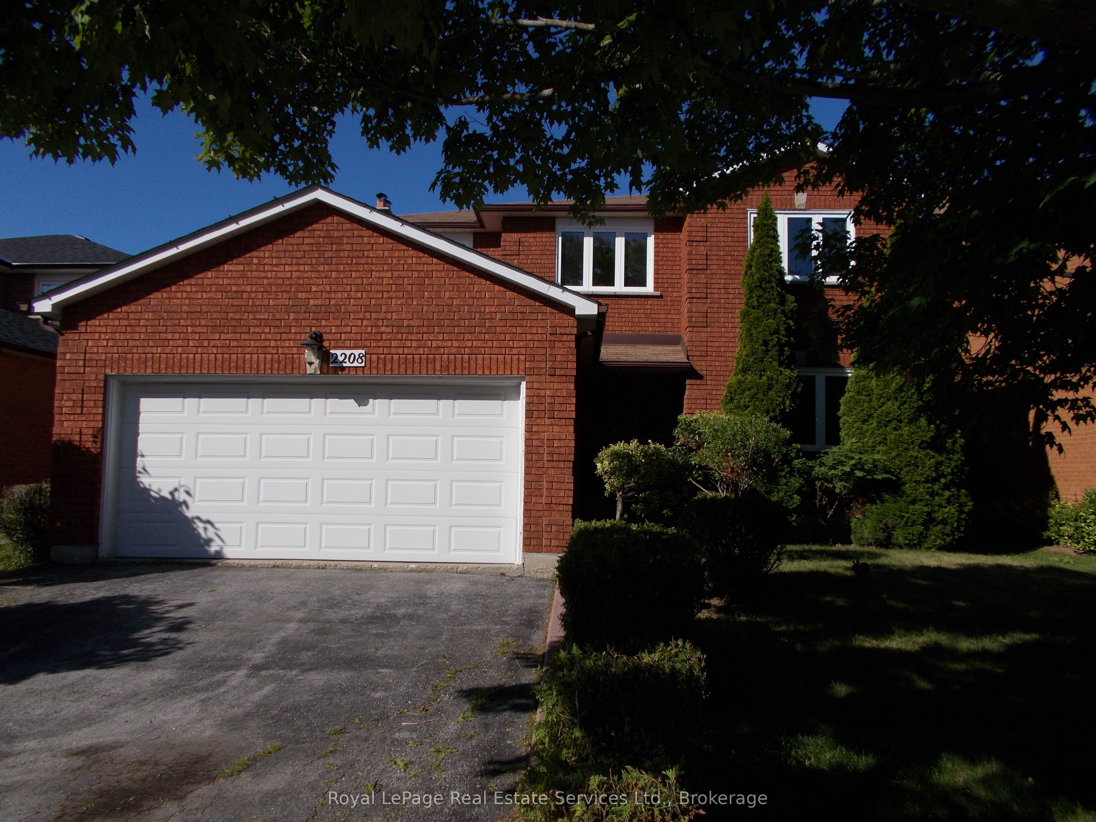 2208 Golden Briar Trail, Oakville, ON, L6H 4T8