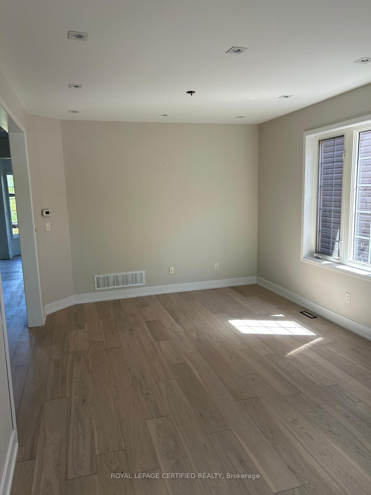 Additional image 4 of 5612 Thorn Lane, Burlington, ON, L7L 6T5