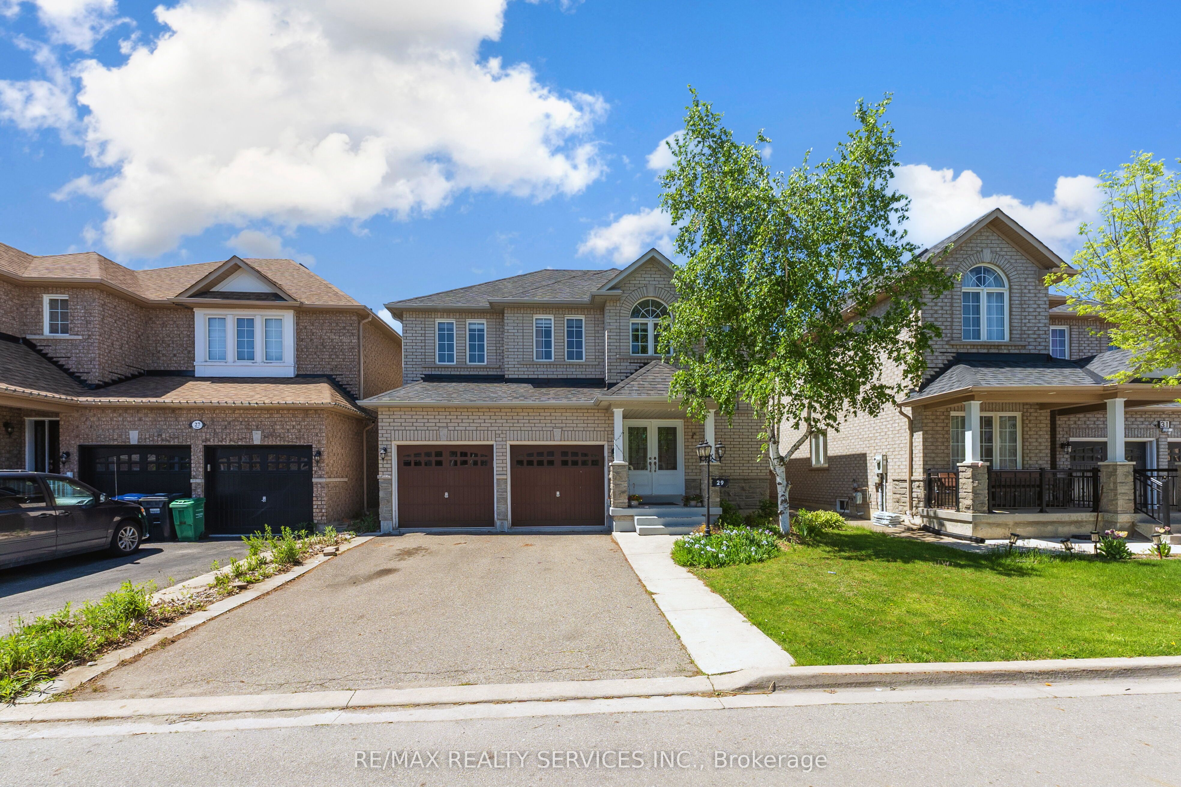 29 Sir Jacobs Crescent, Brampton, ON, L7A 3V2