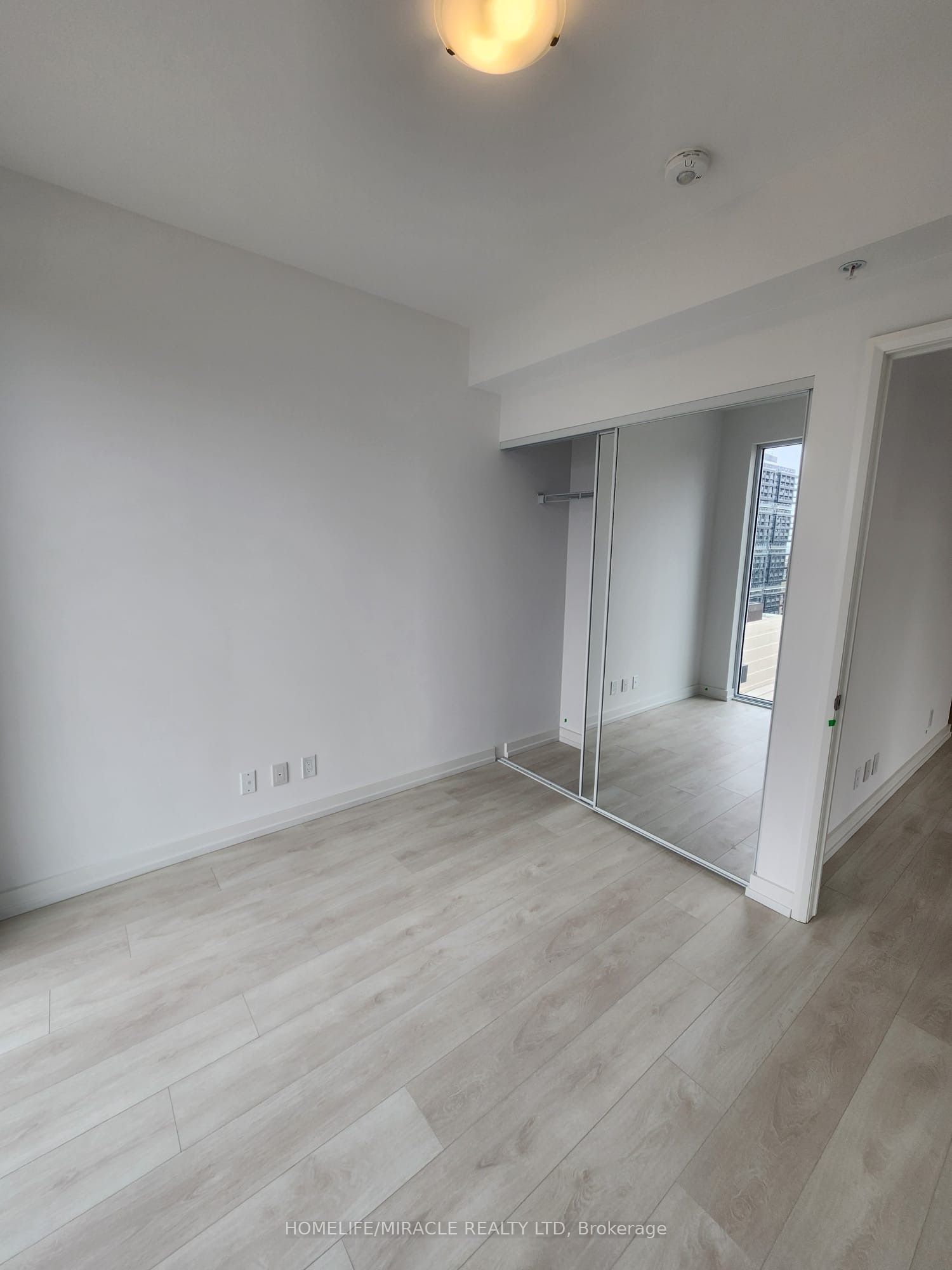 Additional image 5 of 1802-75 James Street, Hamilton, ON, L8P 4V8