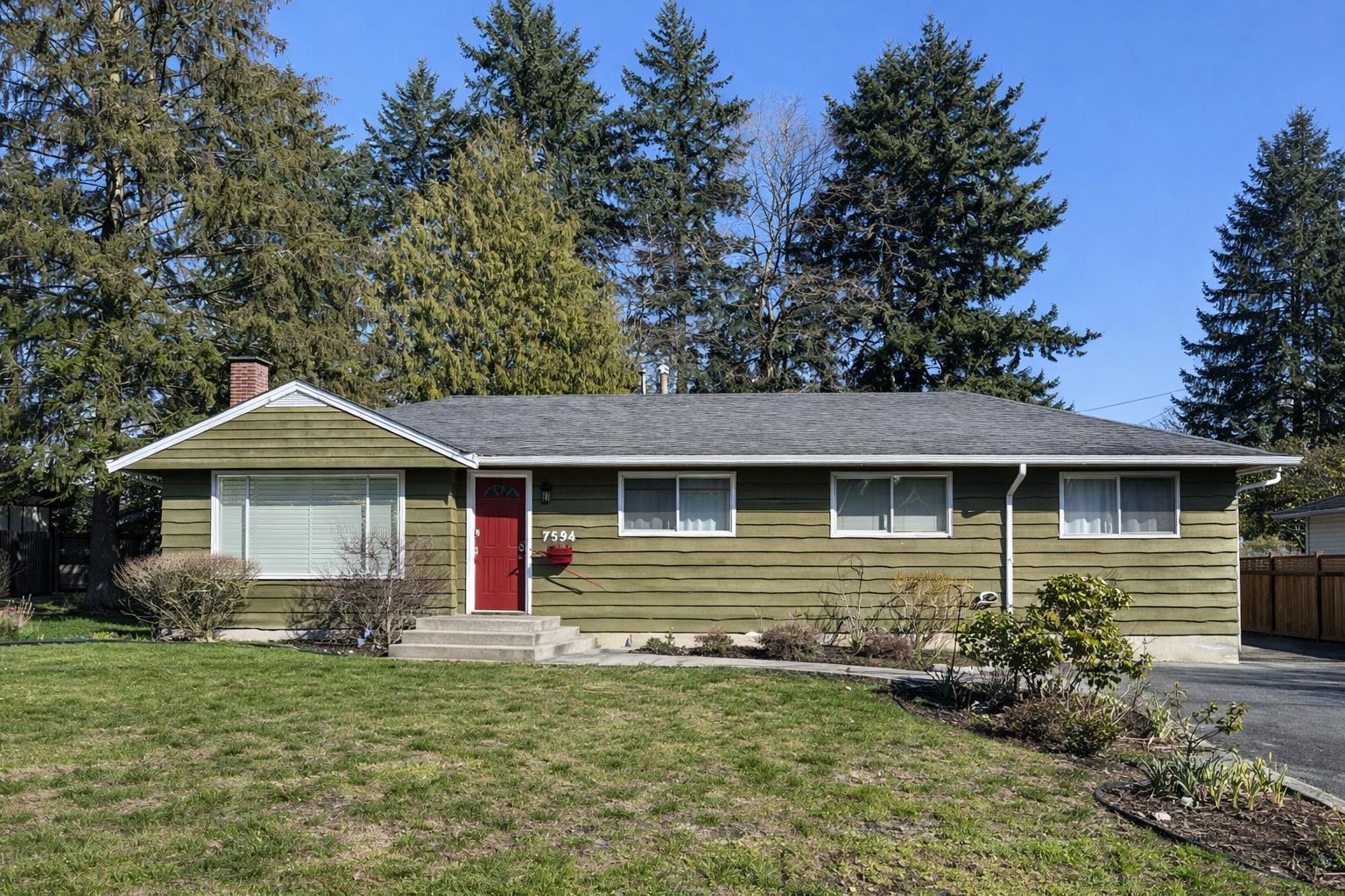 7594 118 Street, Delta, BC, V4C 6G8