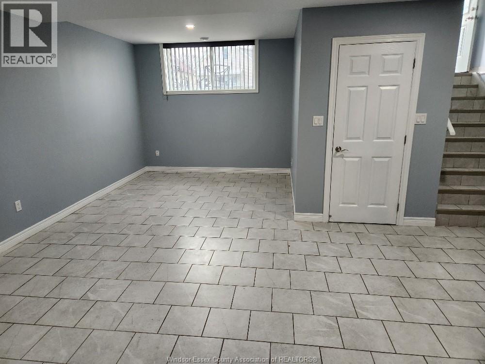 4-839 Assumption , Windsor, ON, N9A3B9 photo 4