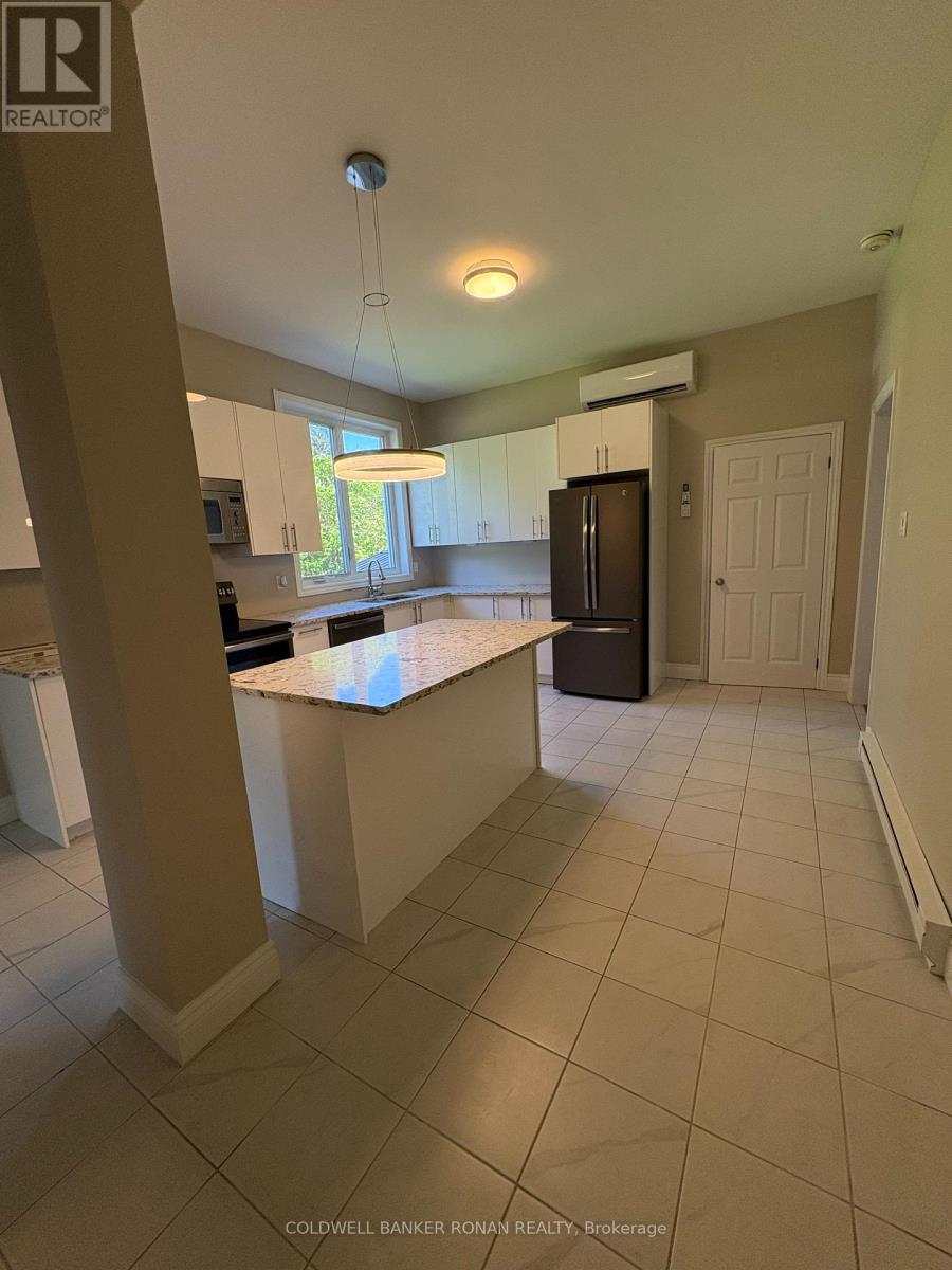 Additional image 3 of 1429 Meadow Drive, Ottawa, ON, K4P1B1
