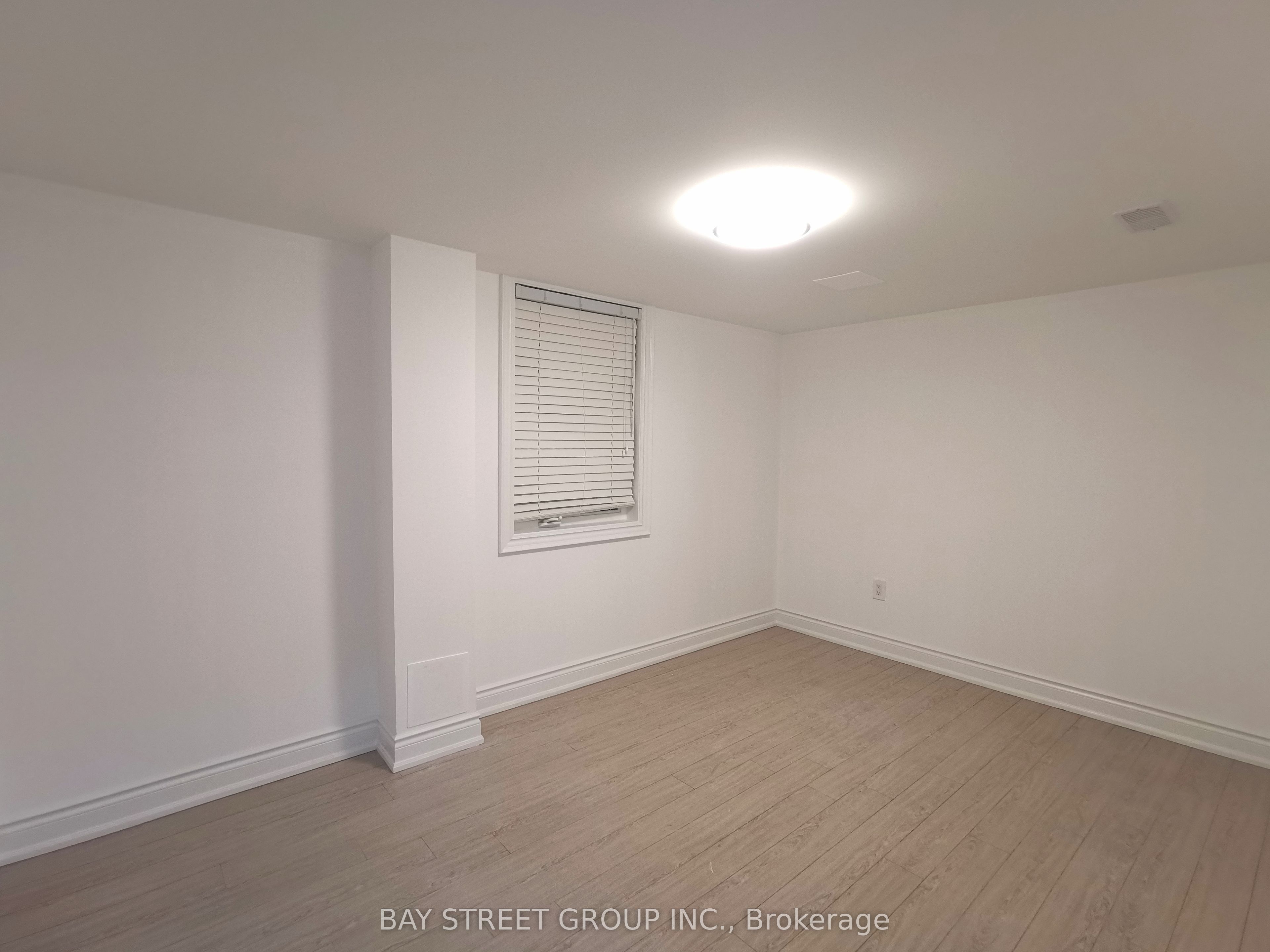 Bsmt-267 Bathurst Glen Drive, Vaughan, ON, L4J 0C4 photo 5