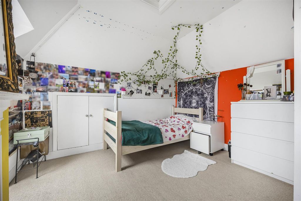Additional image 17 of 5 bed semi-detached house for saleAlexandra Road, Reading RG1