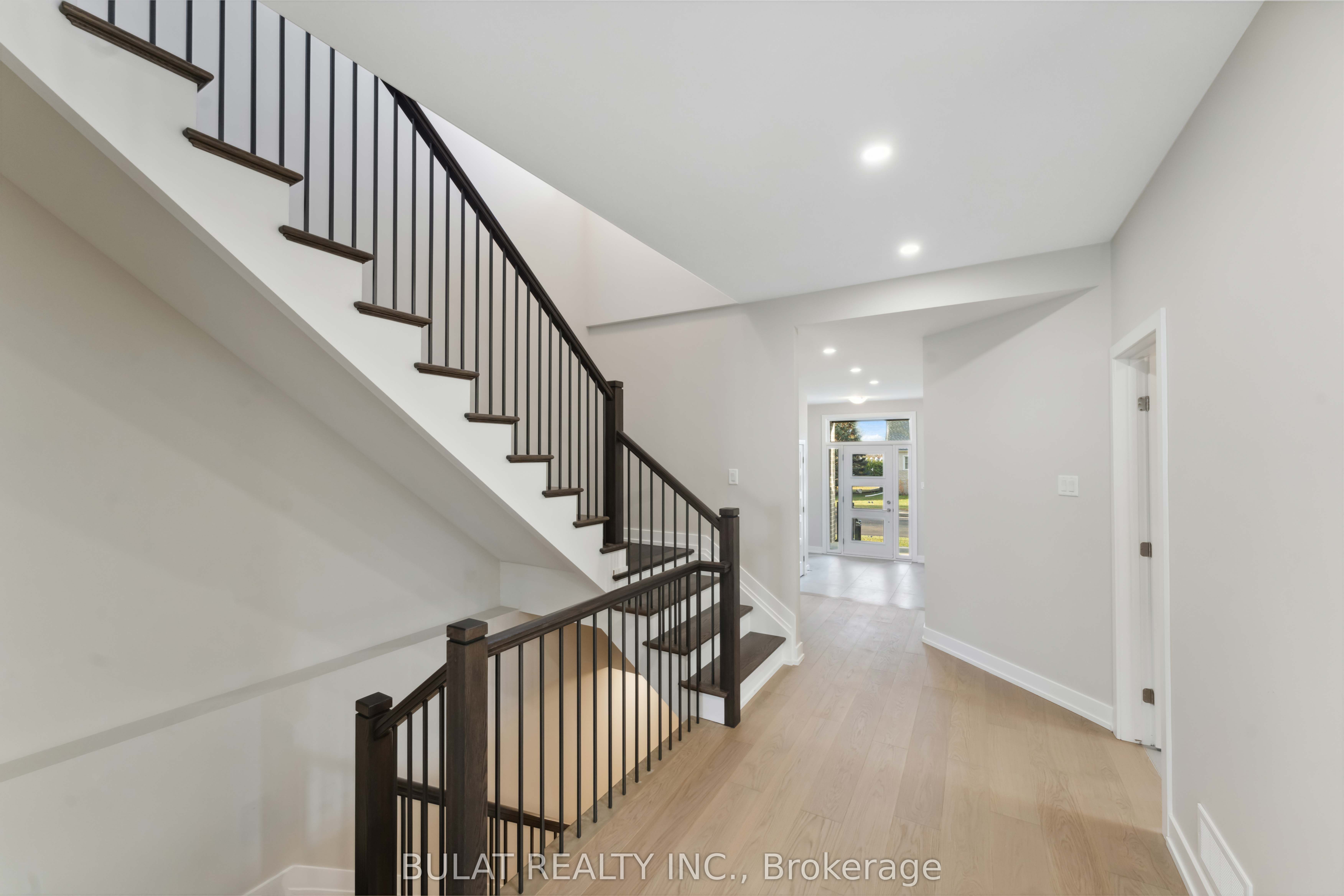 Additional image 3 of 1357 Kitchener Avenue, Ottawa, ON, K1V 6W2