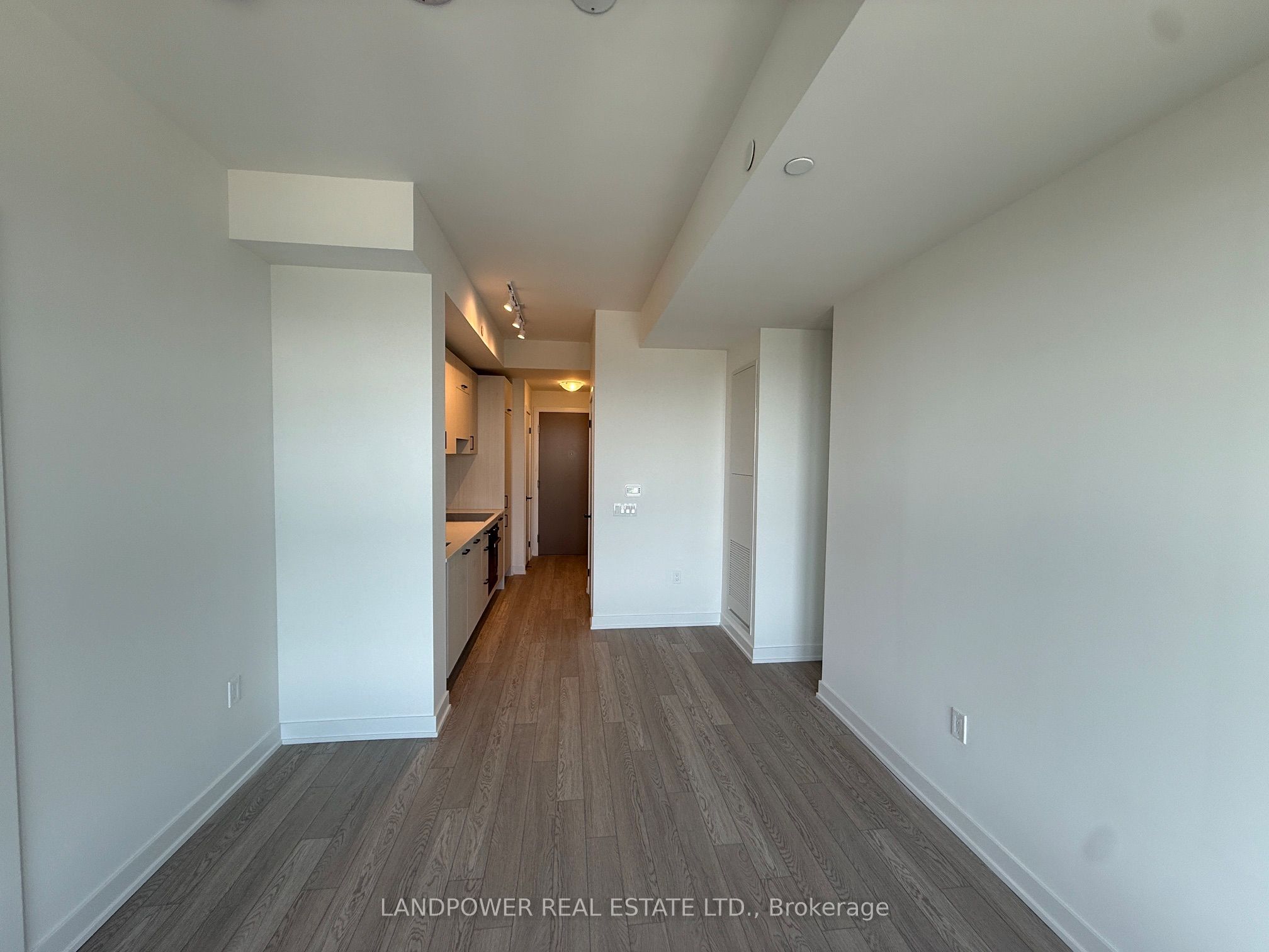 Additional image 6 of 3008-5 Quarrington Lane, Toronto, ON, M3C 0S5