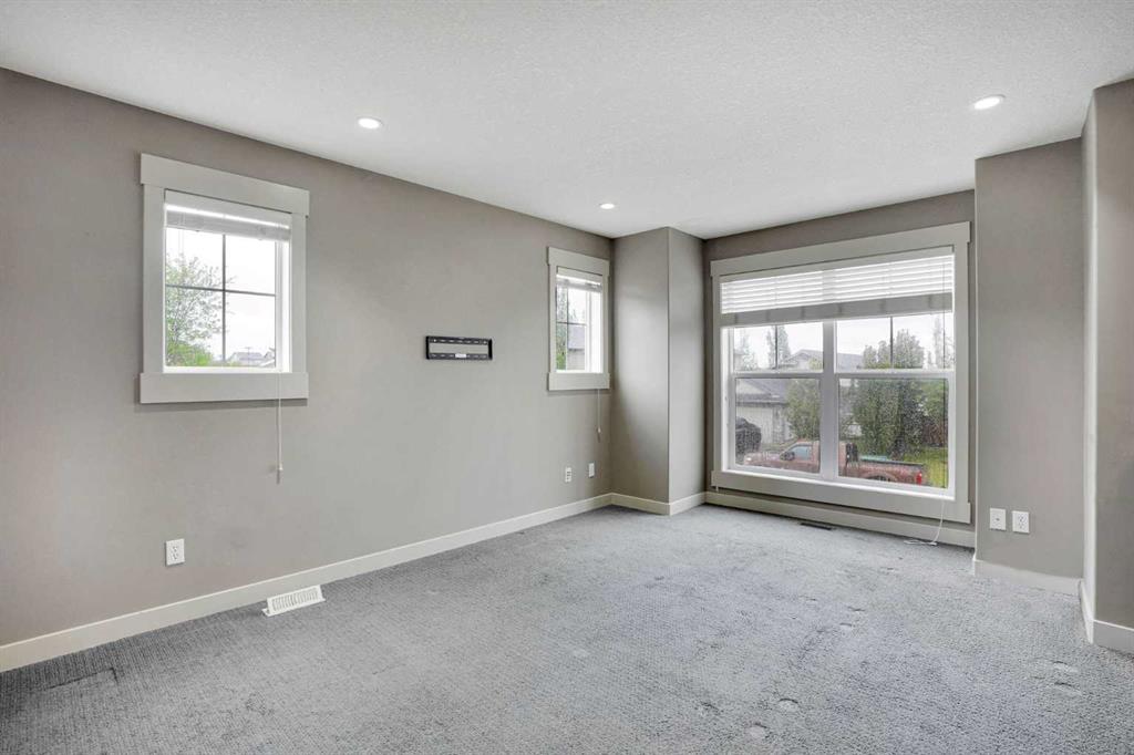 124 Lavender Link, Chestermere, AB, T1X 0E6 photo 5