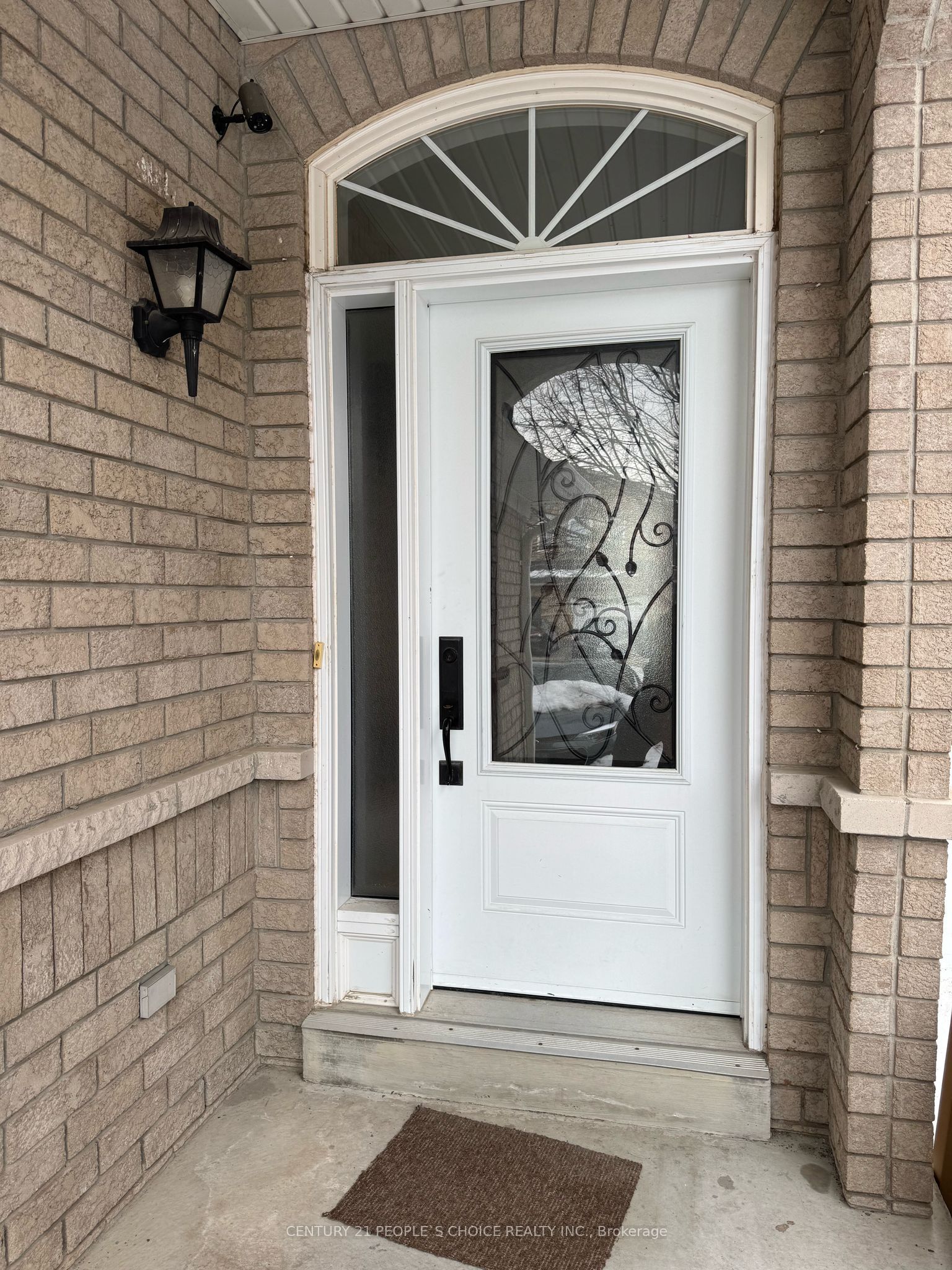 3704 Golden Locust Drive, Mississauga, ON, L5N 8N8