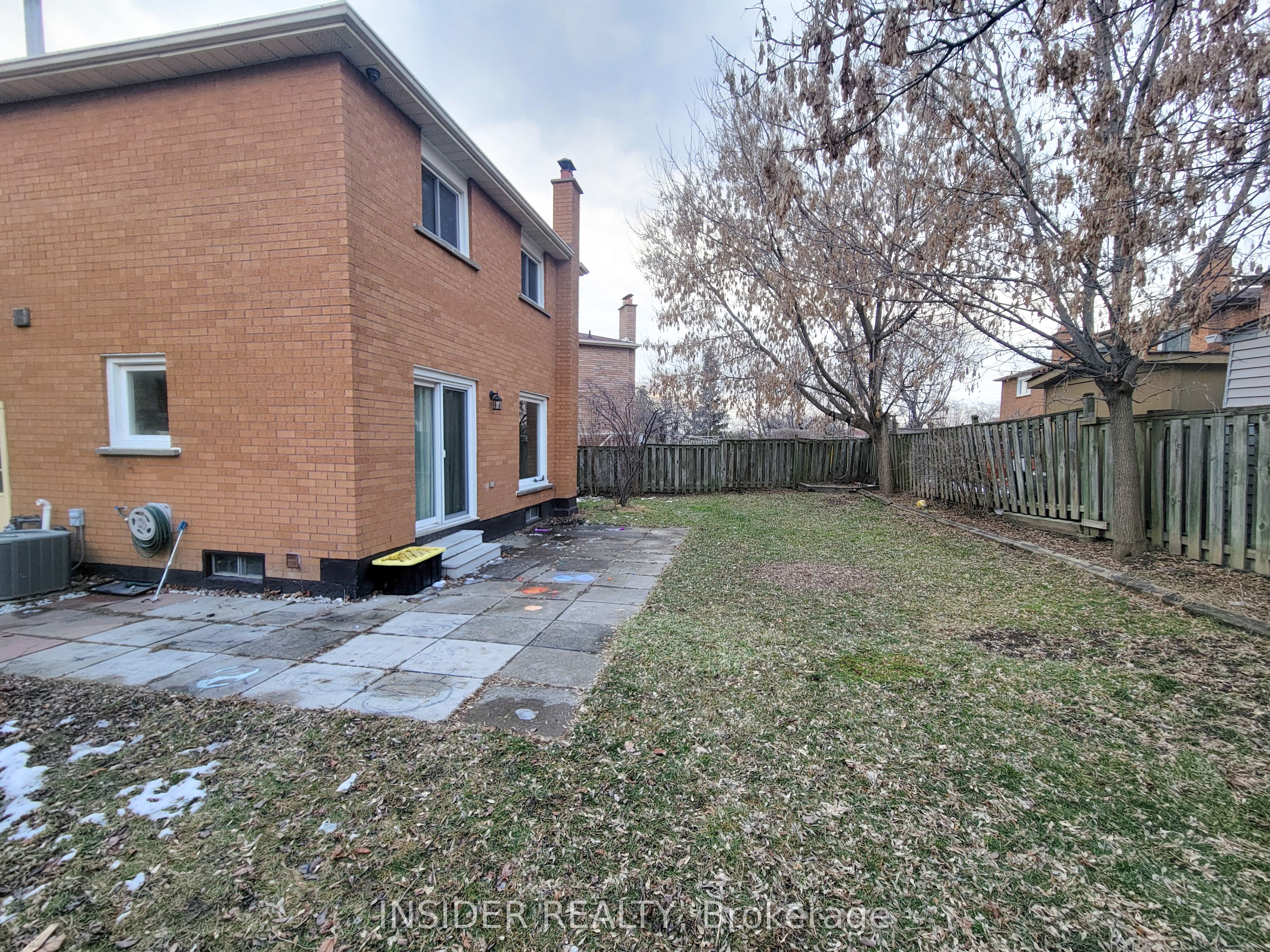 98 White Boulevard, Vaughan, ON, L4J 5Z5 photo 2