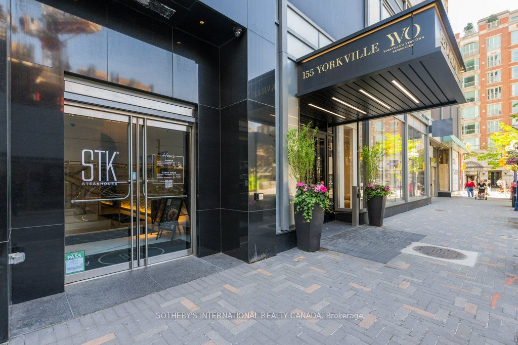 409-155 Yorkville Avenue, Toronto, ON, M5R 0B4