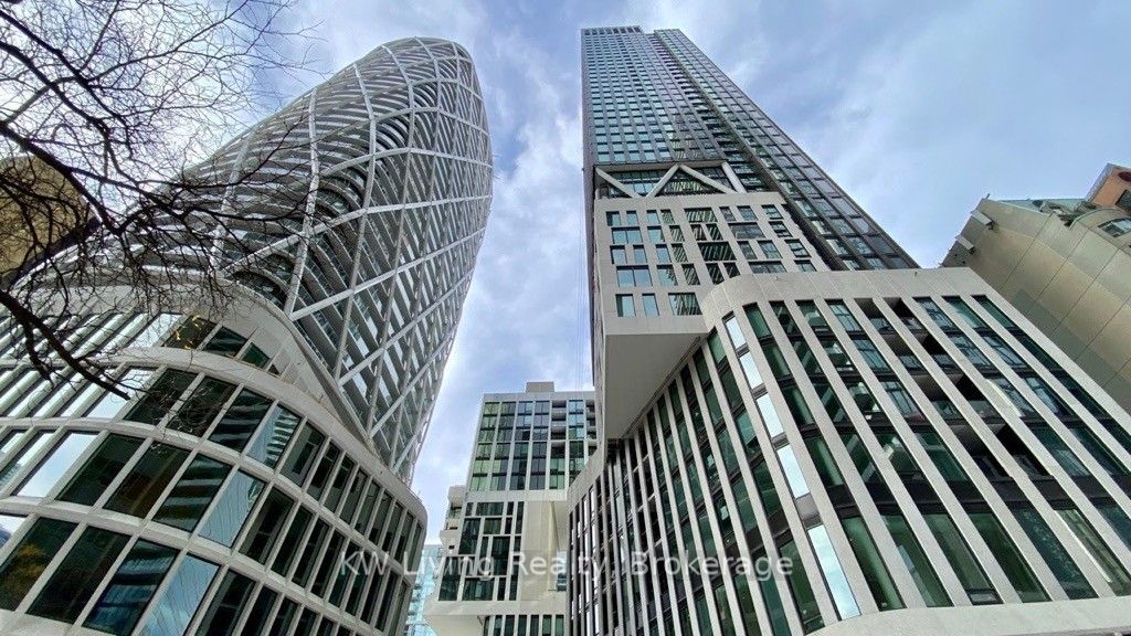 2906-238 Simcoe Street, Toronto, ON, M5T 0E2
