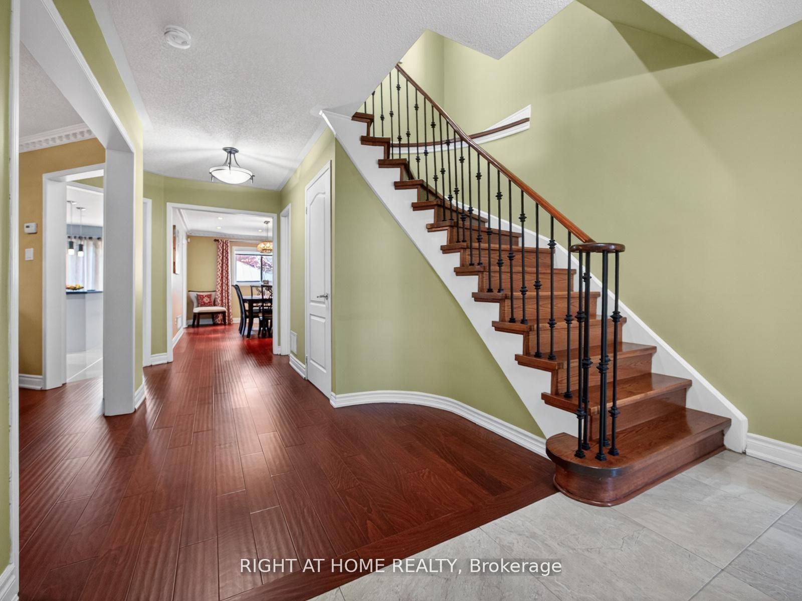 Additional image 5 of 7068 Rosehurst Drive, Mississauga, ON, L5N 6Y8