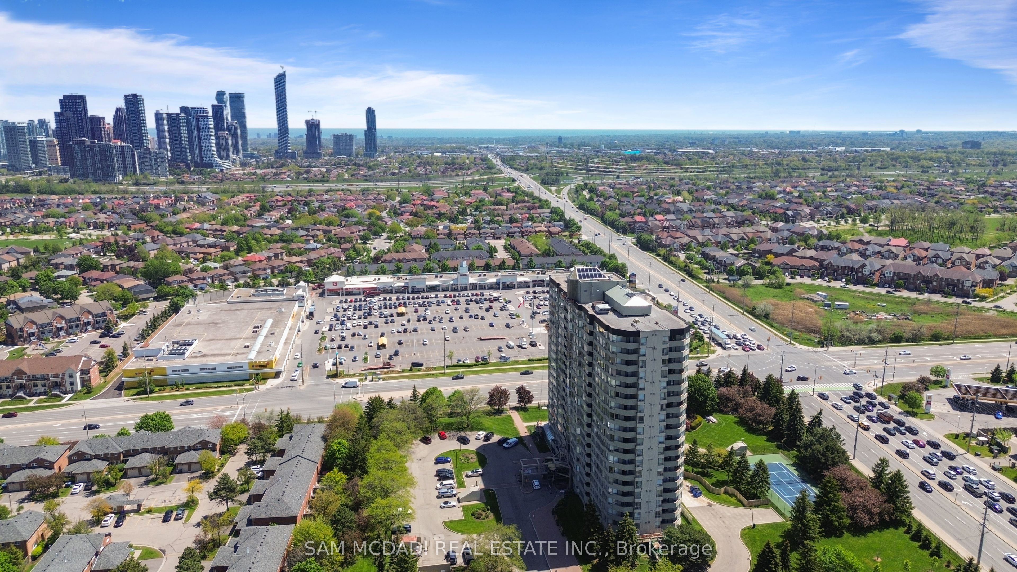 Additional image 2 of 1109-700 Constellation Drive, Mississauga, ON, L5R 3G8