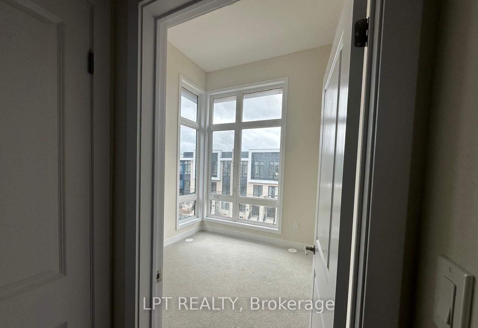 Additional image 6 of 3107 Meadowridge Drive, Oakville, ON, L6H 7Z5