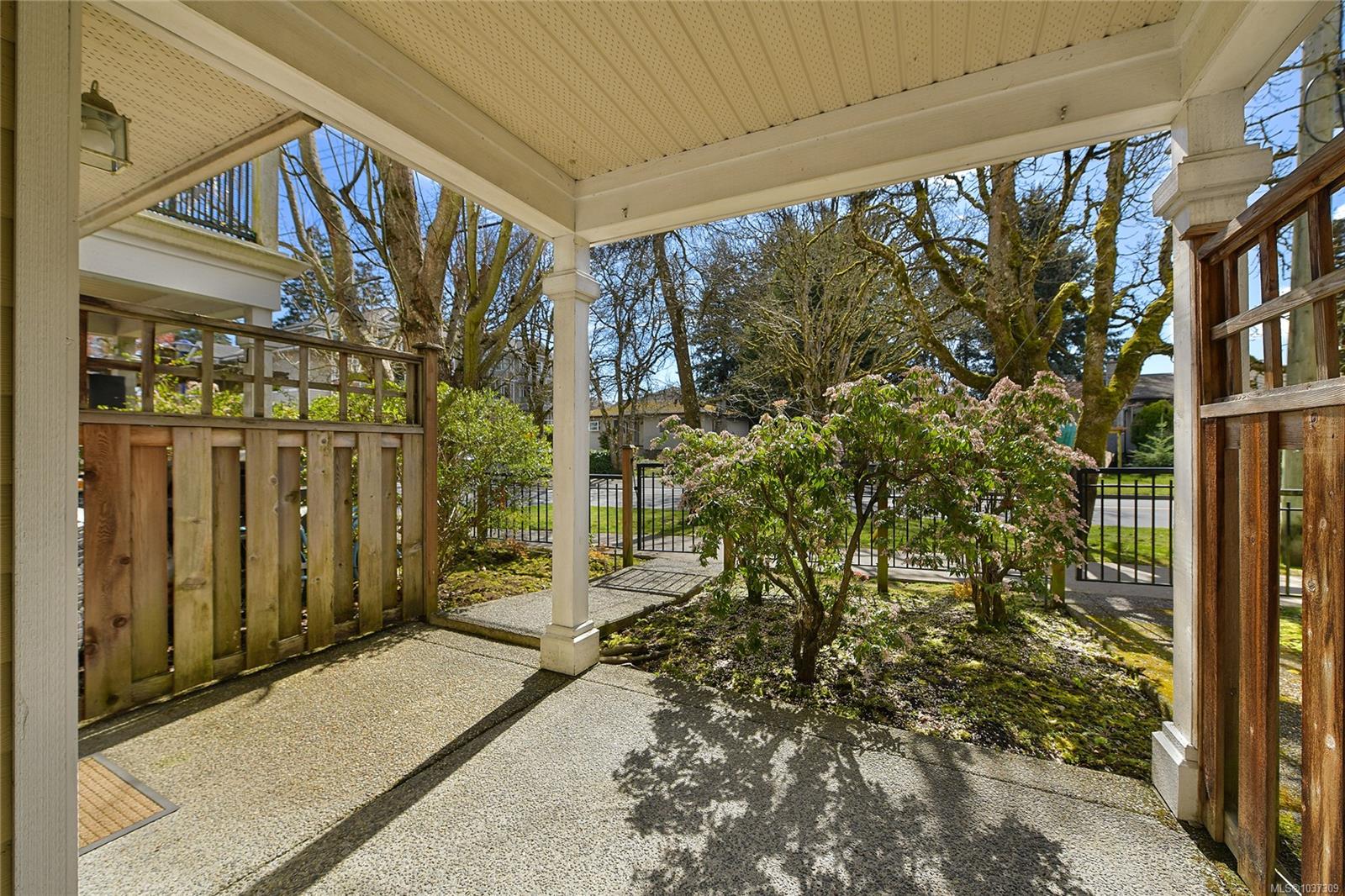 #103-820 Brock Avenue, Langford, BC, V9B 0B8 photo 4