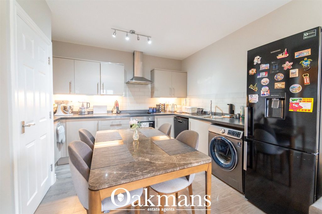 Additional image 3 of 1 bed flat for saleCedar Park Road, Redditch, Worcestershire B97