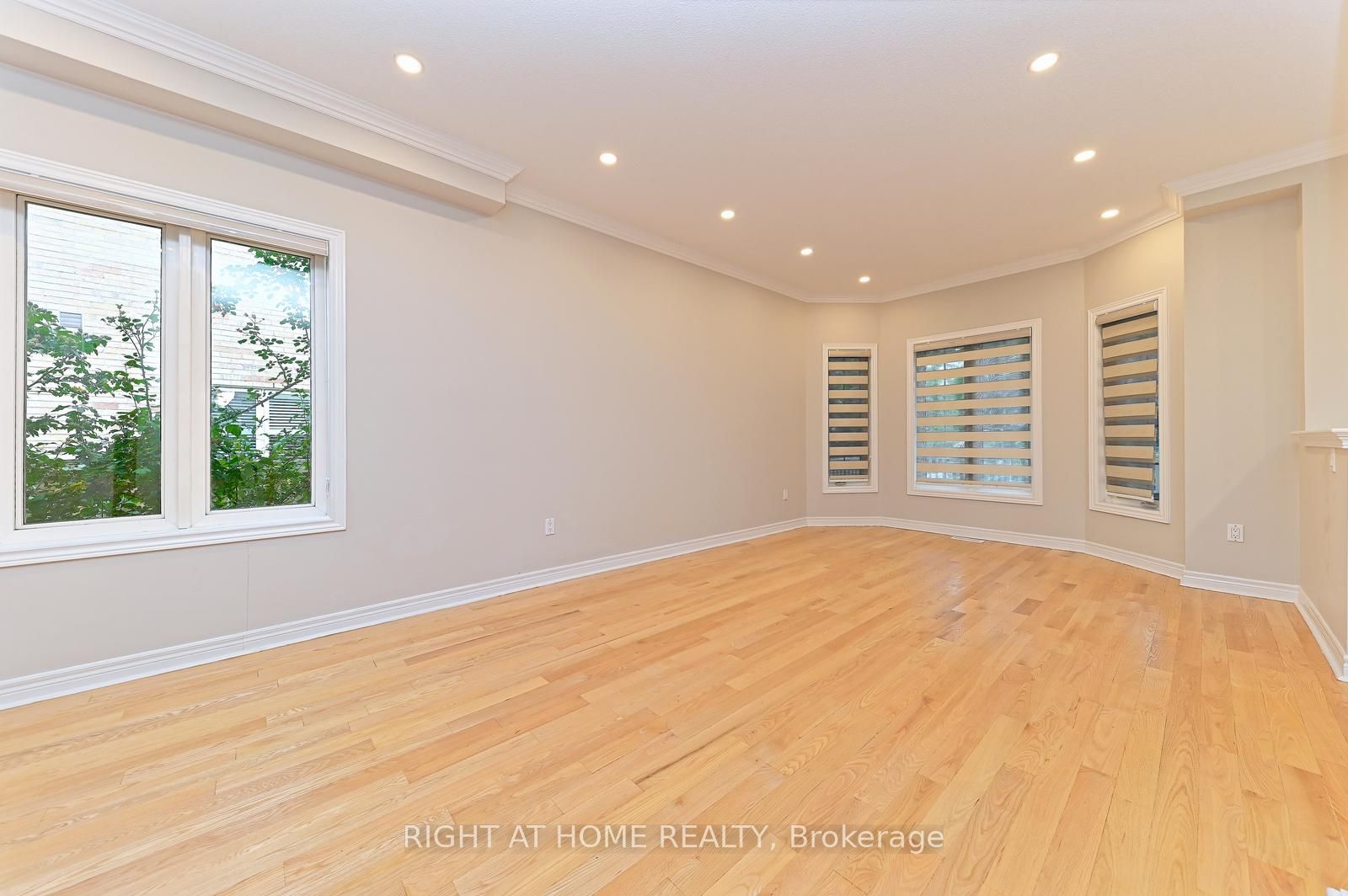 Additional image 5 of 6843 Campbell Settler Court, Mississauga, ON, L5W 1B3