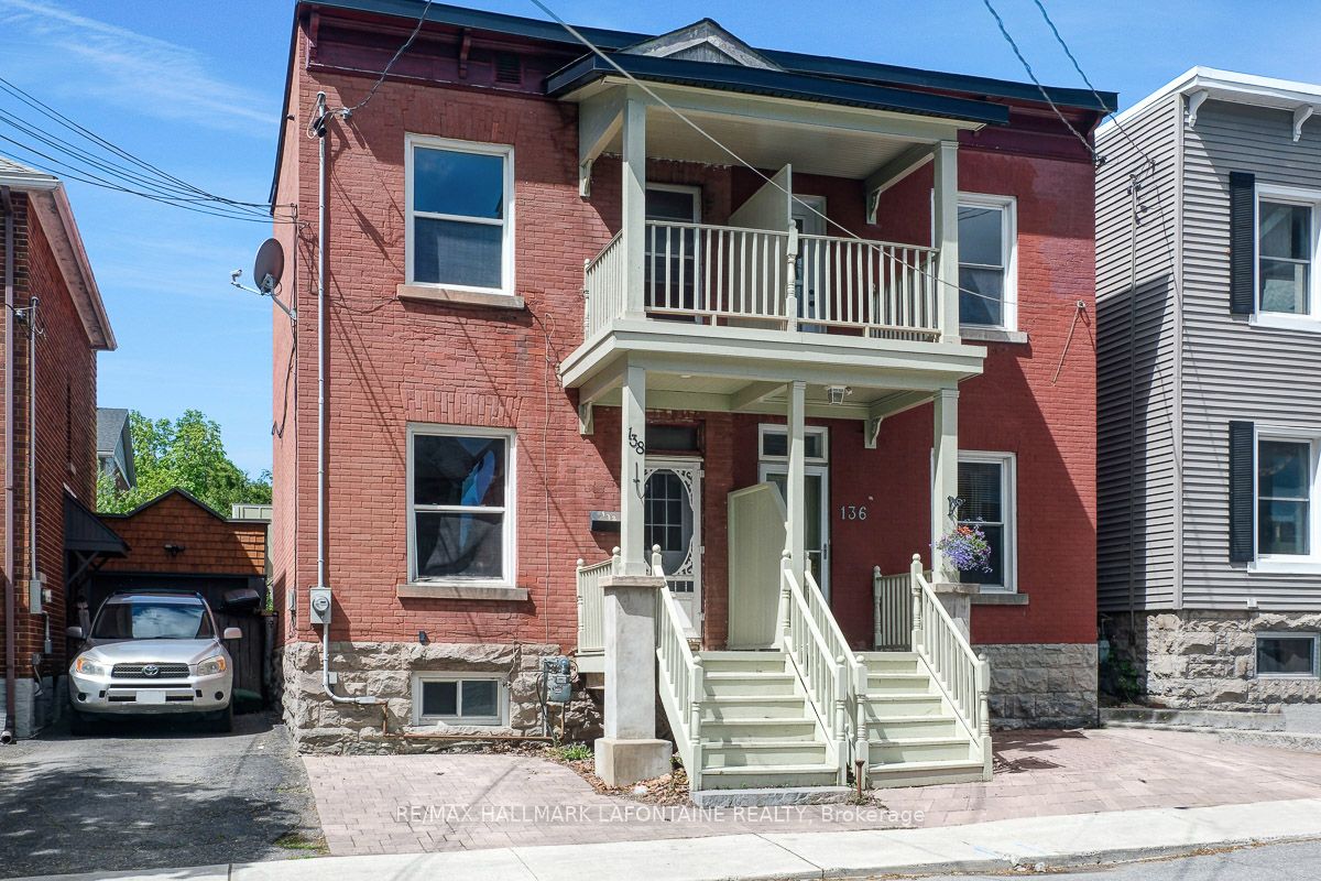 138 Concord Street S, Ottawa, ON, K1S 0Z4