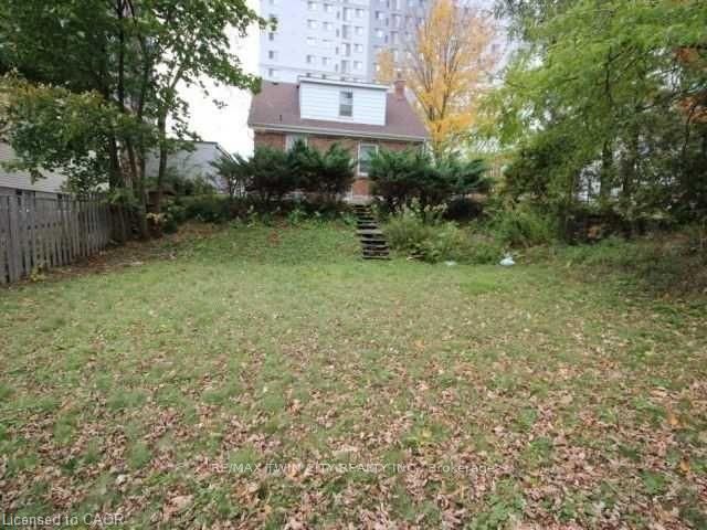 Additional image 3 of 342 King St N Street N, Waterloo, ON, N2J 2Z2