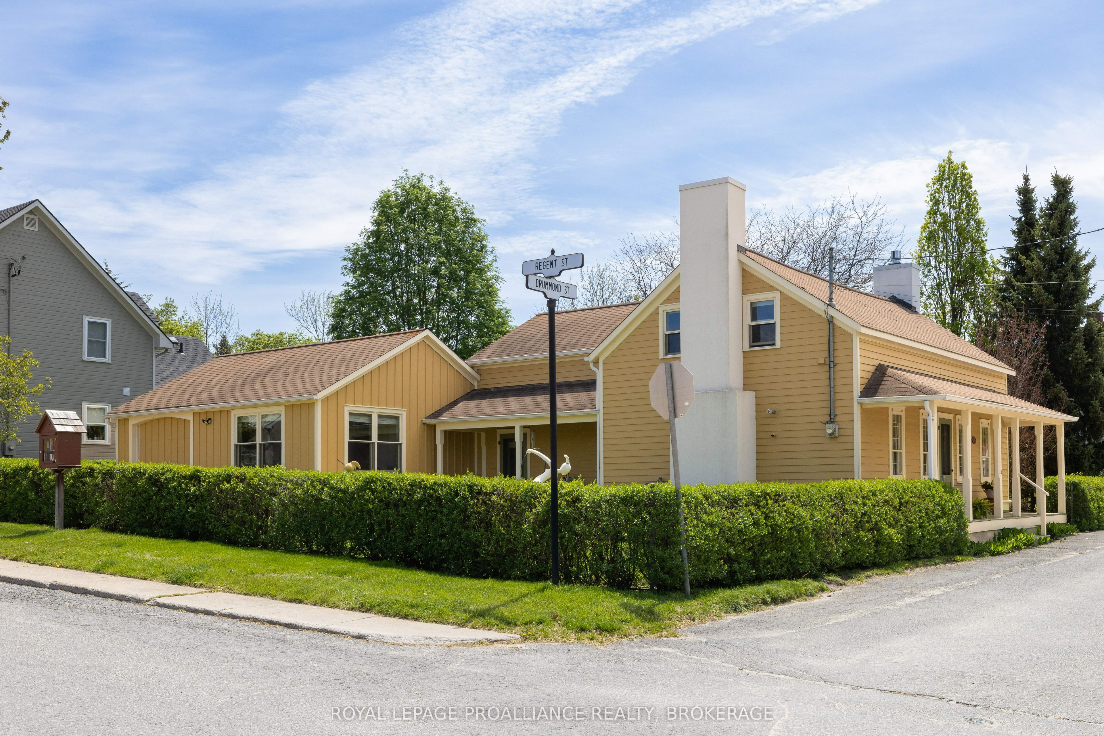 10 Drummond Street E, Kingston, ON, K7K 5R9