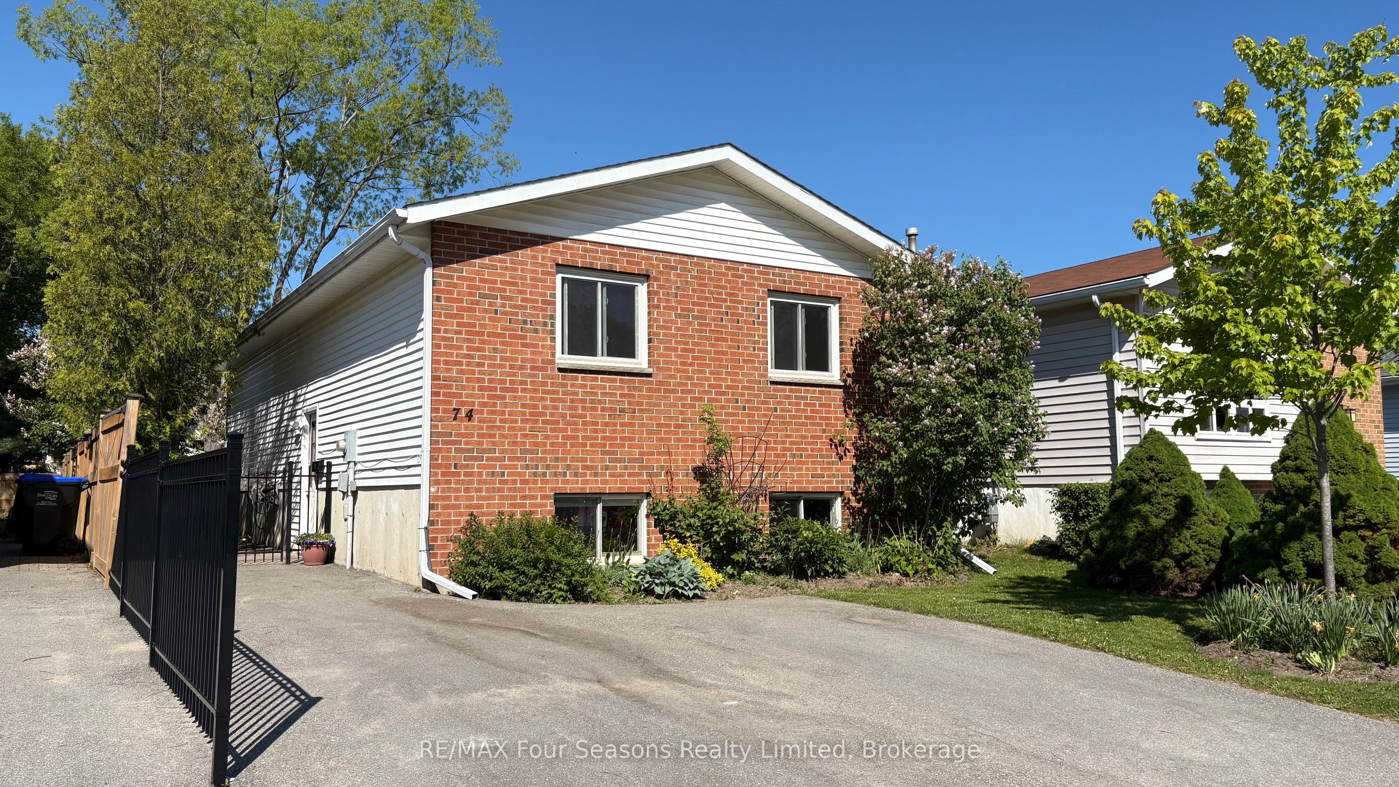 74 Telfer Road, Collingwood, ON, L9Y 4S2