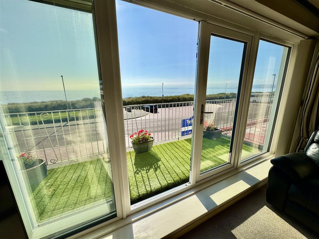 Additional image 17 of 3 bed town house for saleMin Y Mor, Pwllheli LL53