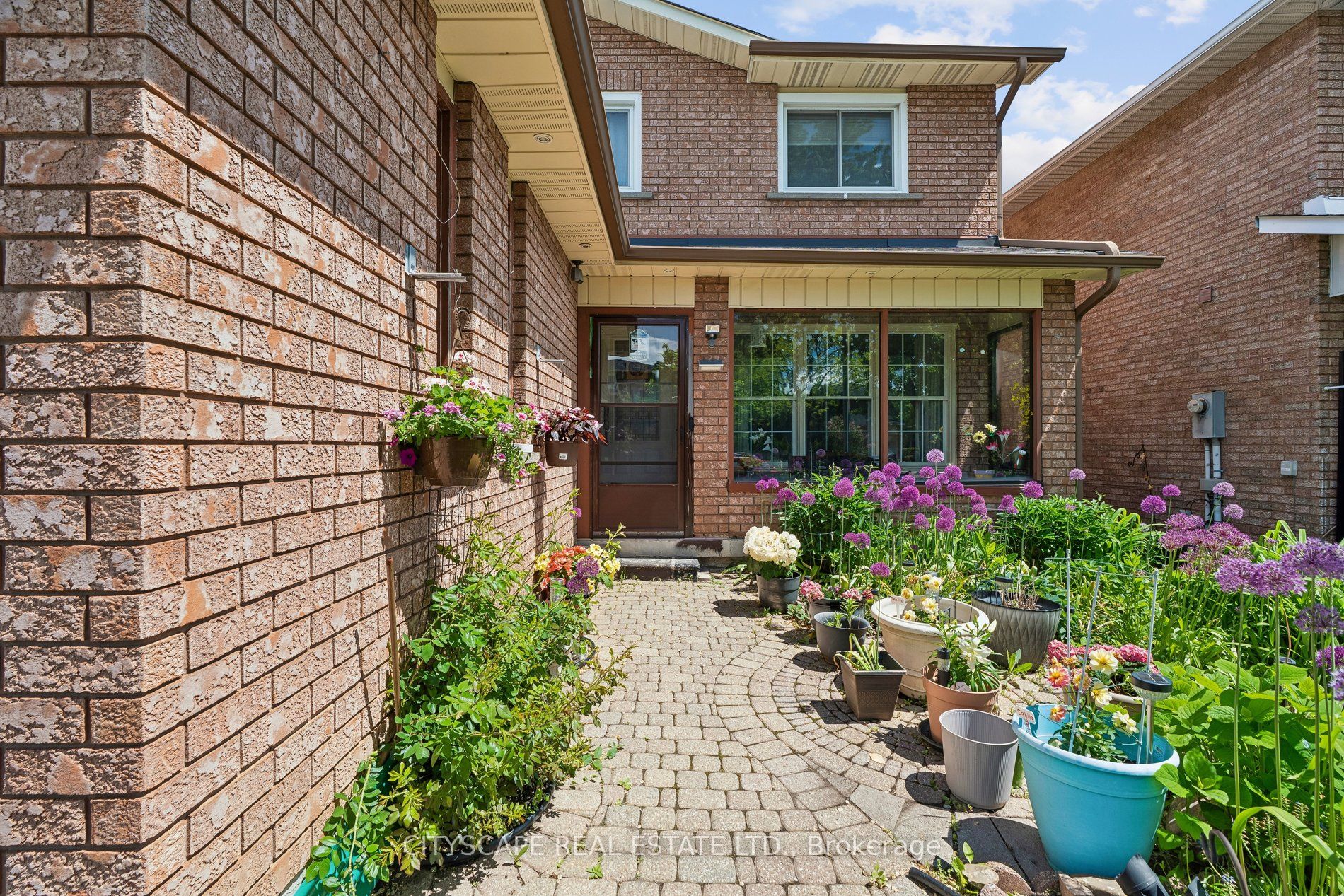 Additional image 4 of 4356 Wakefield Crescent, Mississauga, ON, L5C 4N2