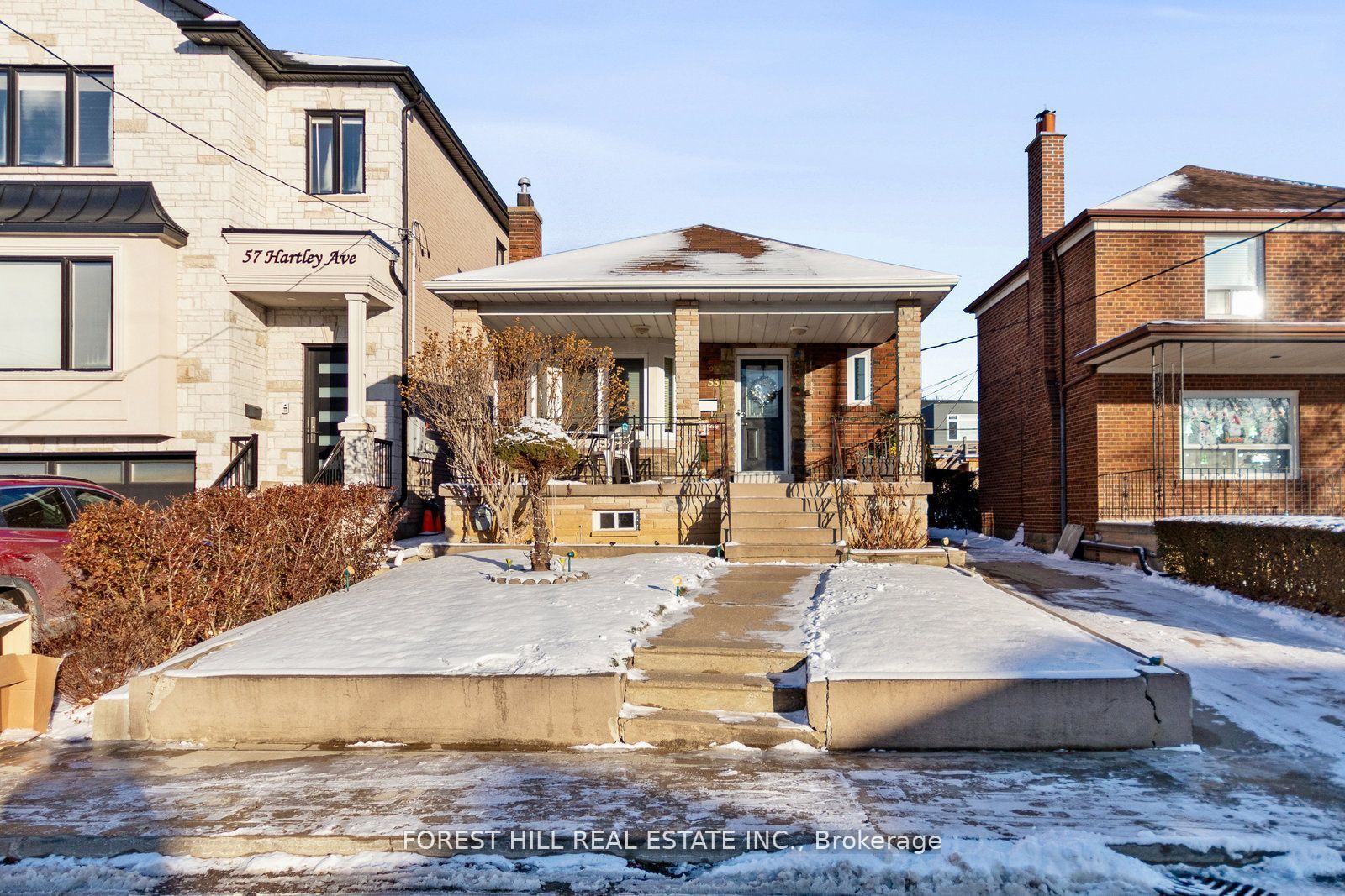 Main-55 Hartley Avenue, Toronto, ON, M6E 4E9