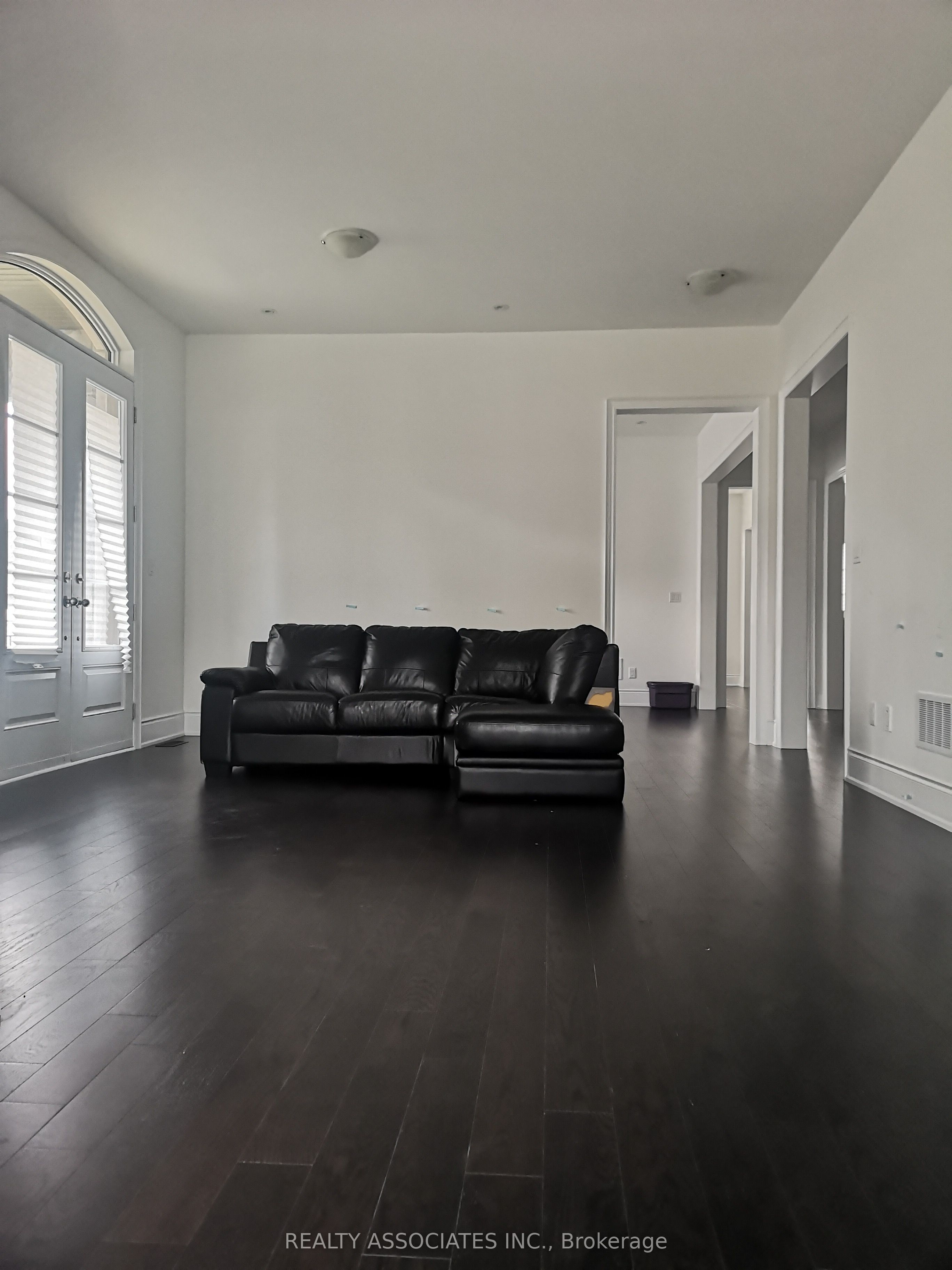 241 Stormont Trail, Vaughan, ON, L4H 4P6 photo 5
