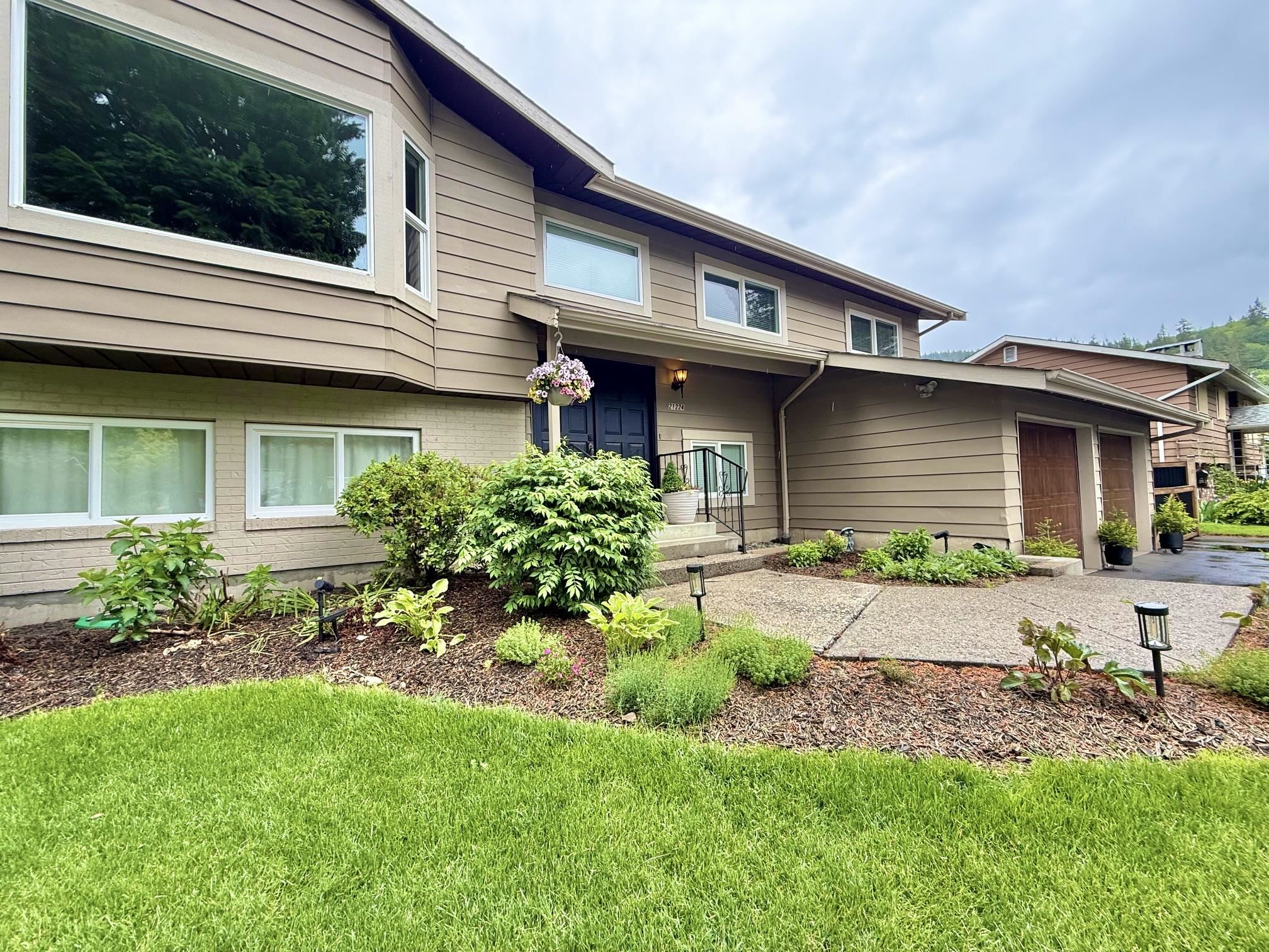 21224 Mountview Crescent, Hope, BC, V0X 1L1