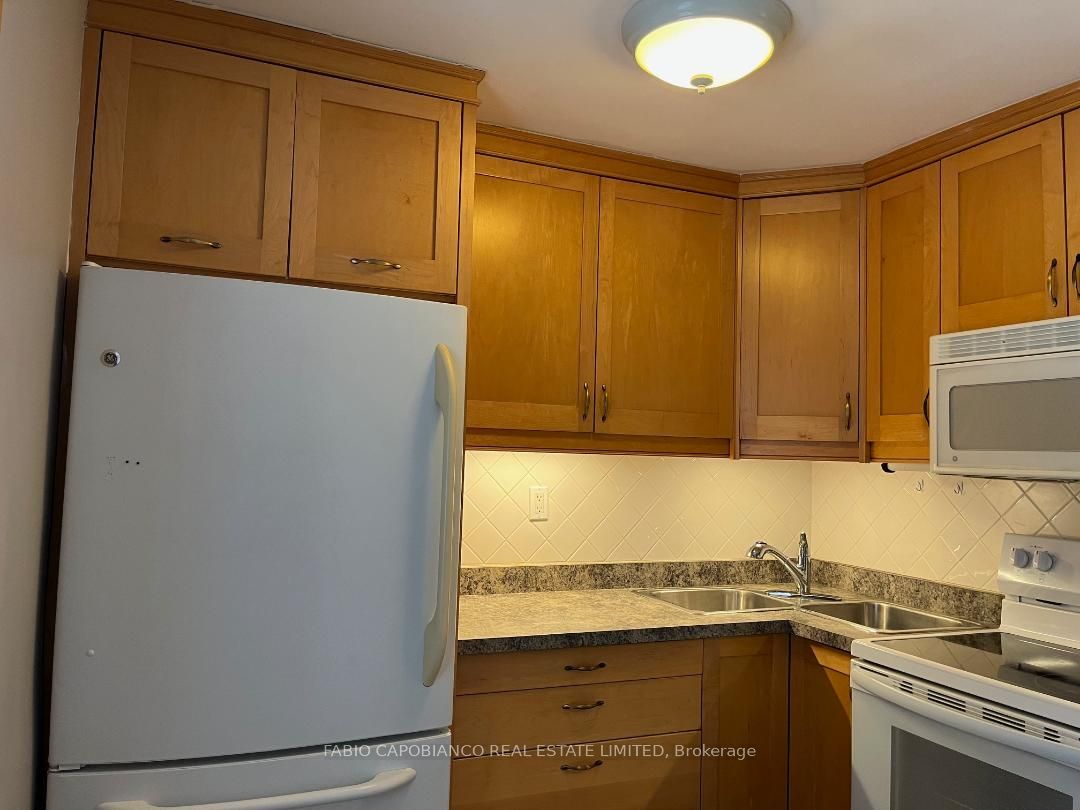 Additional image 5 of 875 Tenth Street, Mississauga, ON, L5E 1S8