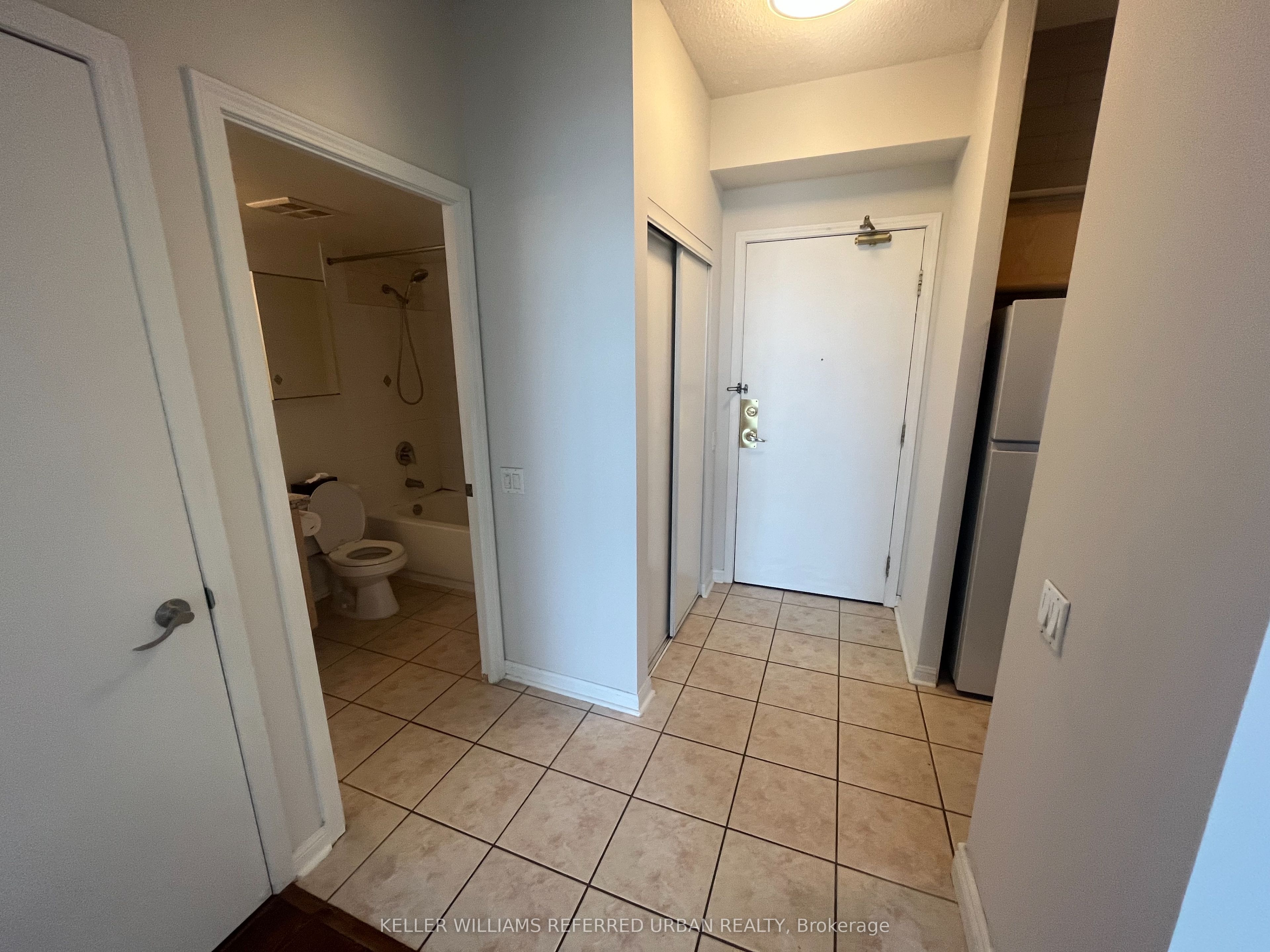 Additional image 5 of 813-650 Lawrence Avenue W, Toronto, ON, M6A 3E8