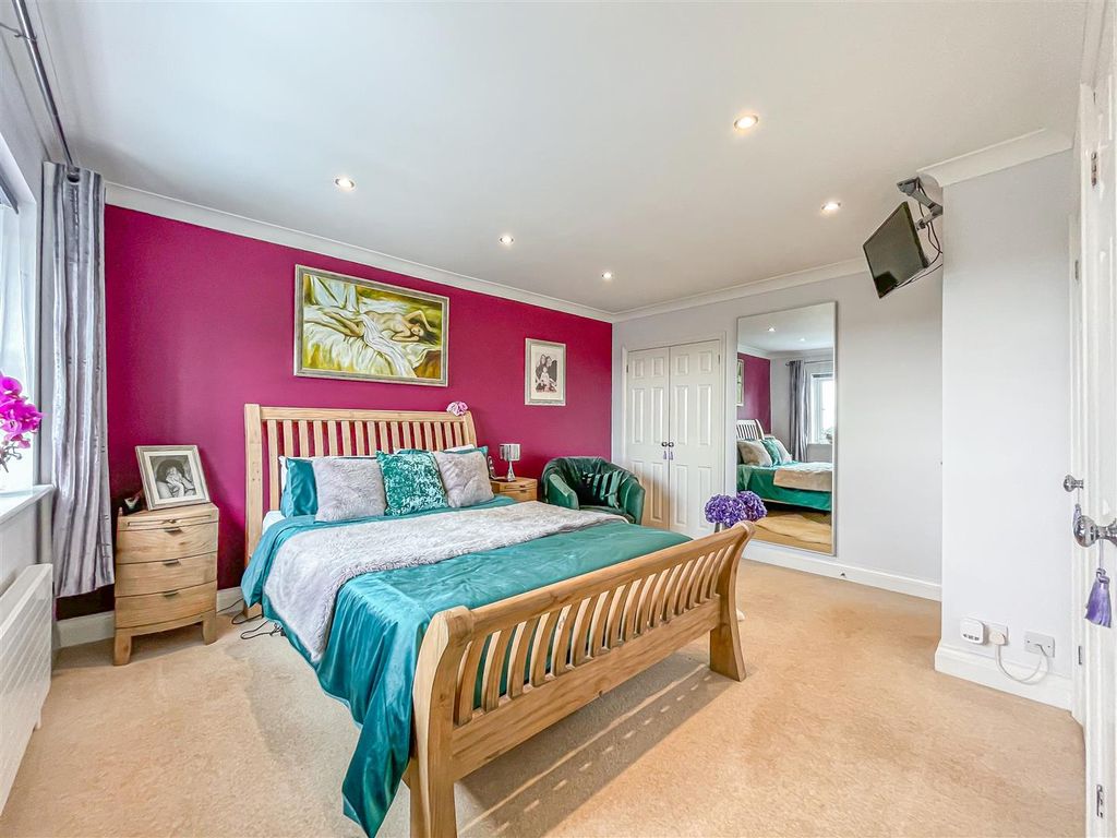 Additional image 20 of 5 bed detached house for saleAshingdon Heights, Rochford SS4