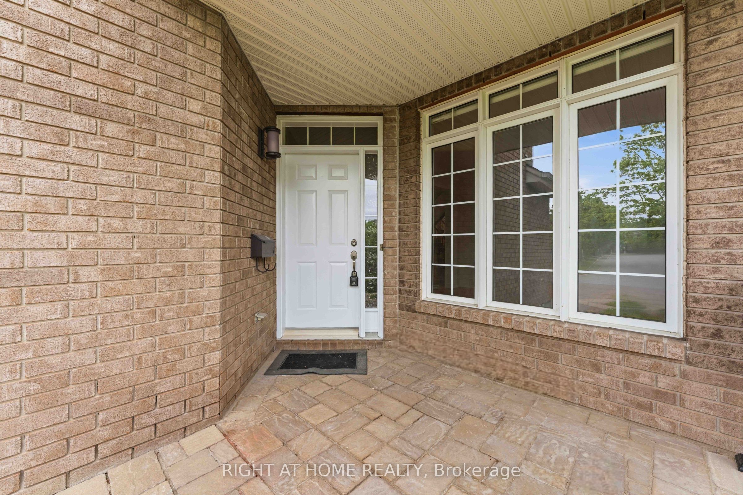 Additional image 3 of 281 Goldridge Drive, Ottawa, ON, K2T 1H4