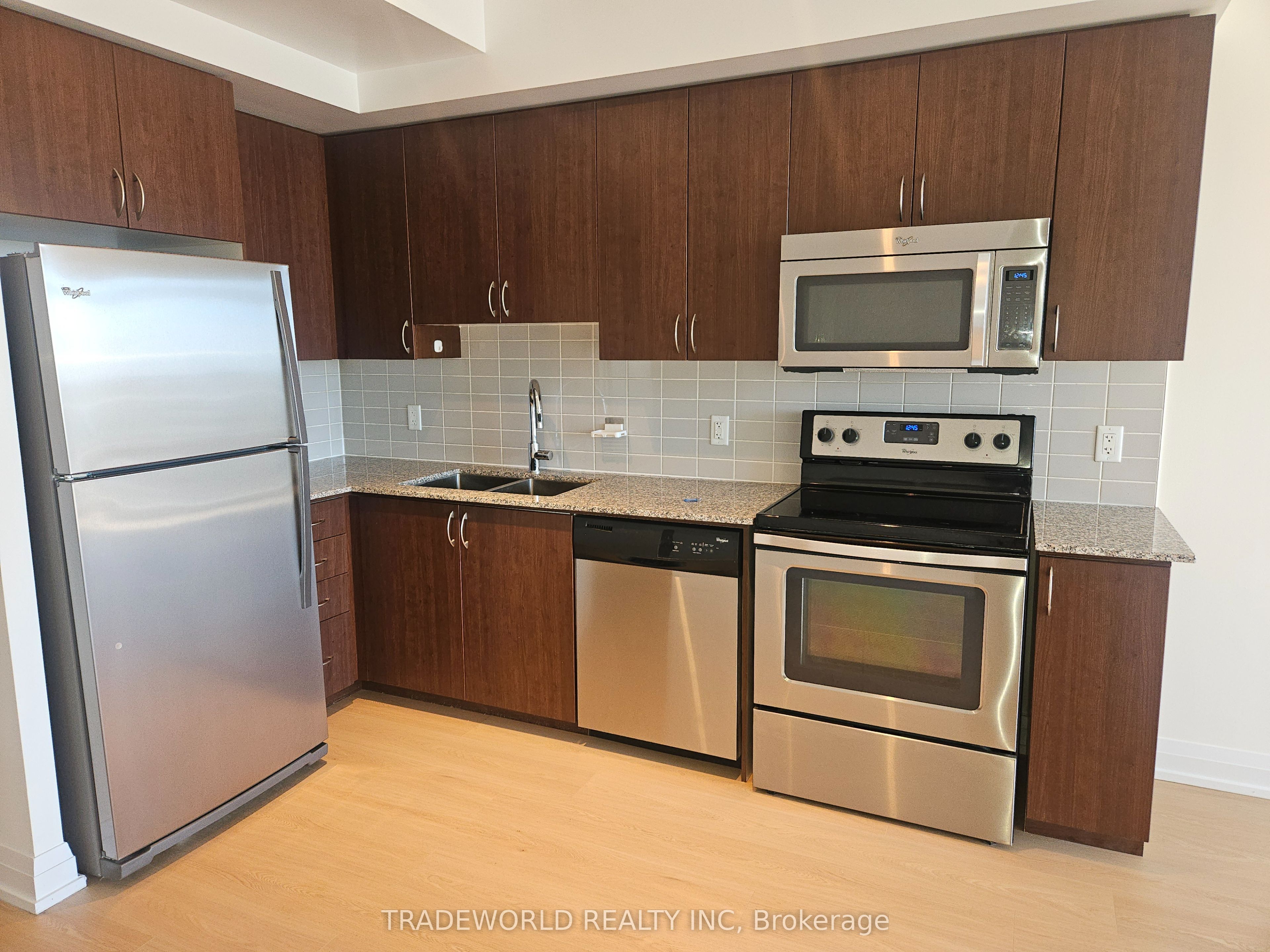 1009-370 Highway 7 N/a E, Richmond Hill, ON, L4B 0C4 photo 5