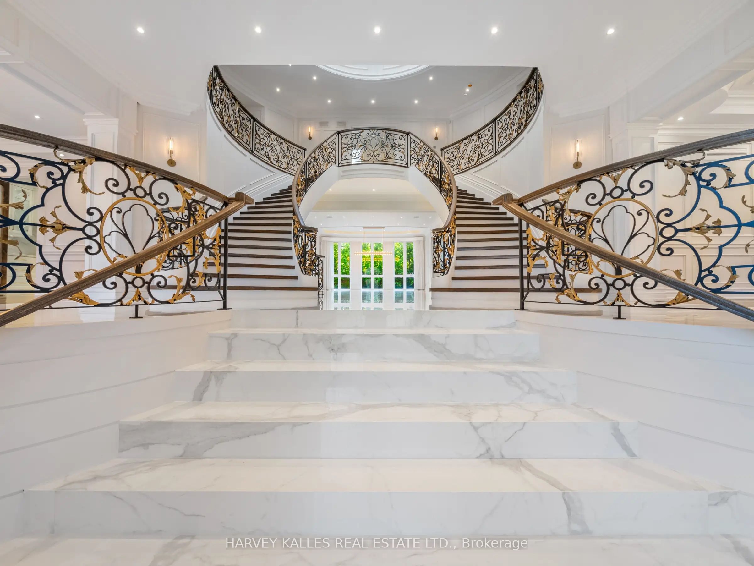 Additional image 3 of 73 Lord Seaton Road, Toronto, ON, M2P 1K6