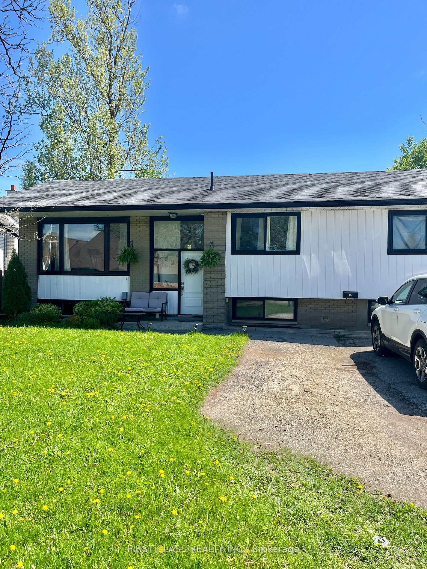 53 Centre Street E, Orangeville, ON, L9W 2X4