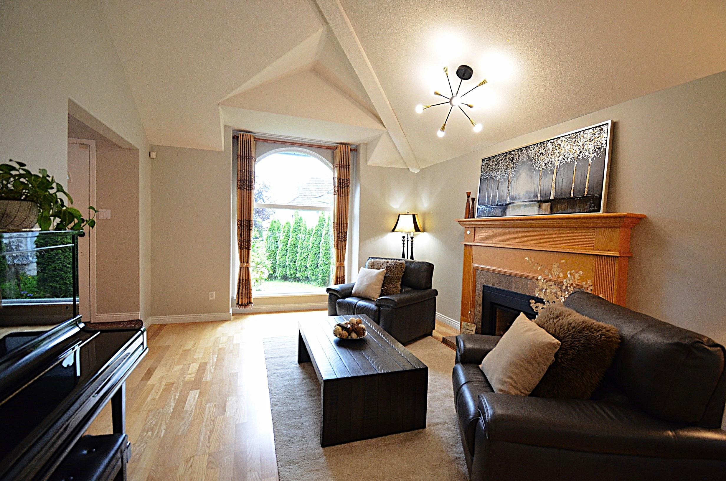 20530 96b Avenue, Langley, BC, V1M 2H4 photo 5