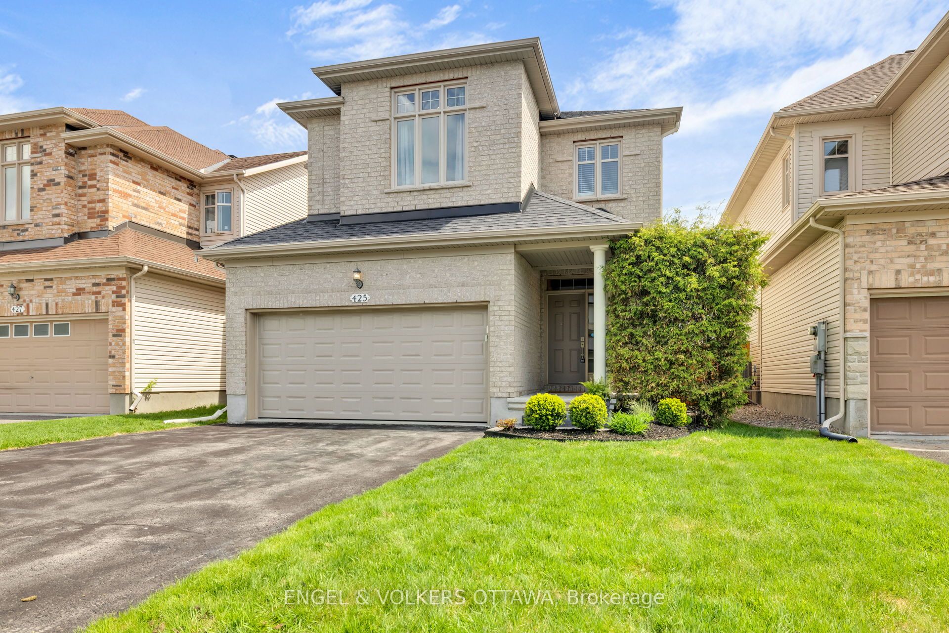 Additional image 4 of 425 Cooks Mill Crescent, Ottawa, ON, K1V 2M9