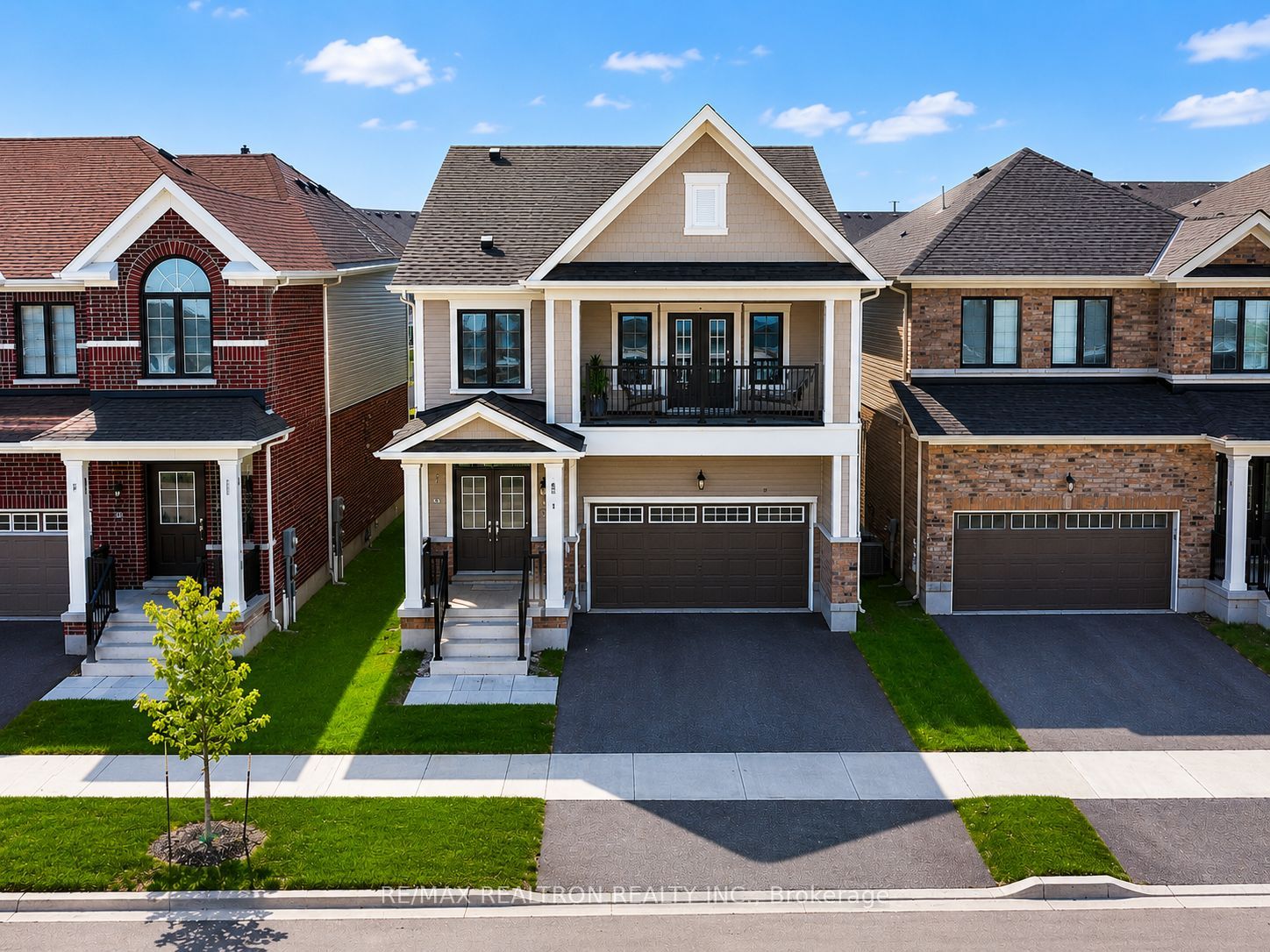 21 Prudhoe Terrace, Barrie, ON, L9S 2Z8