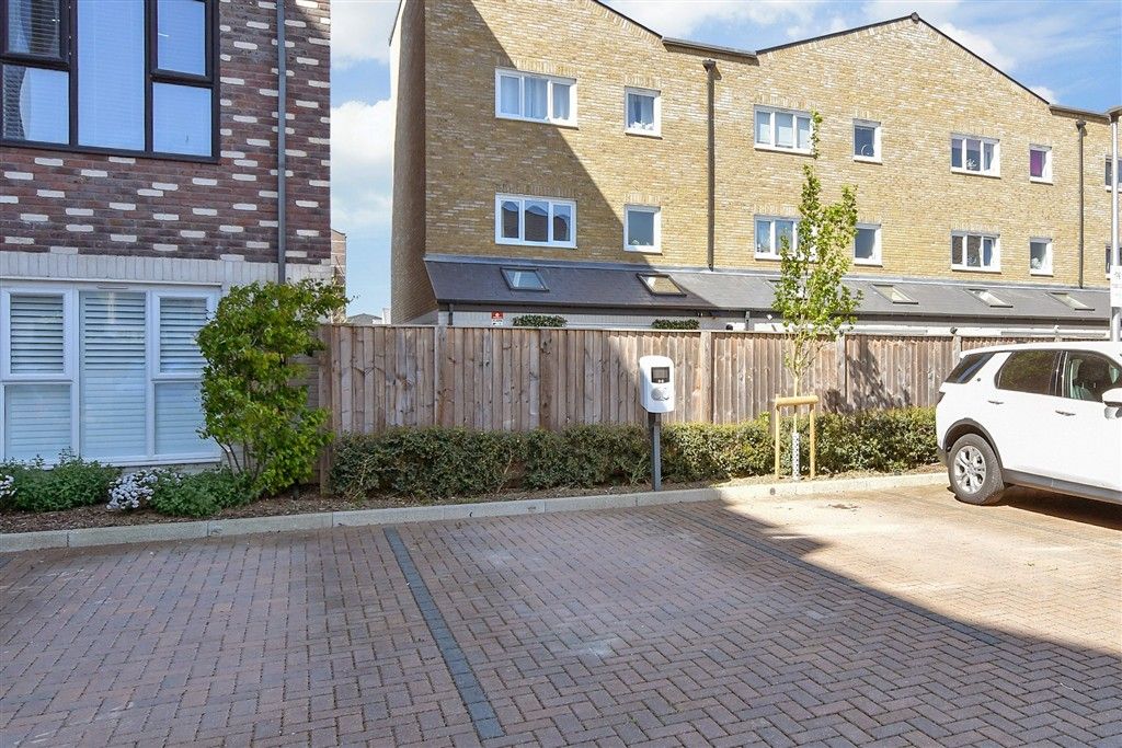 Additional image 10 of 2 bed flat for saleGlenway Road, Rochester, Kent ME1