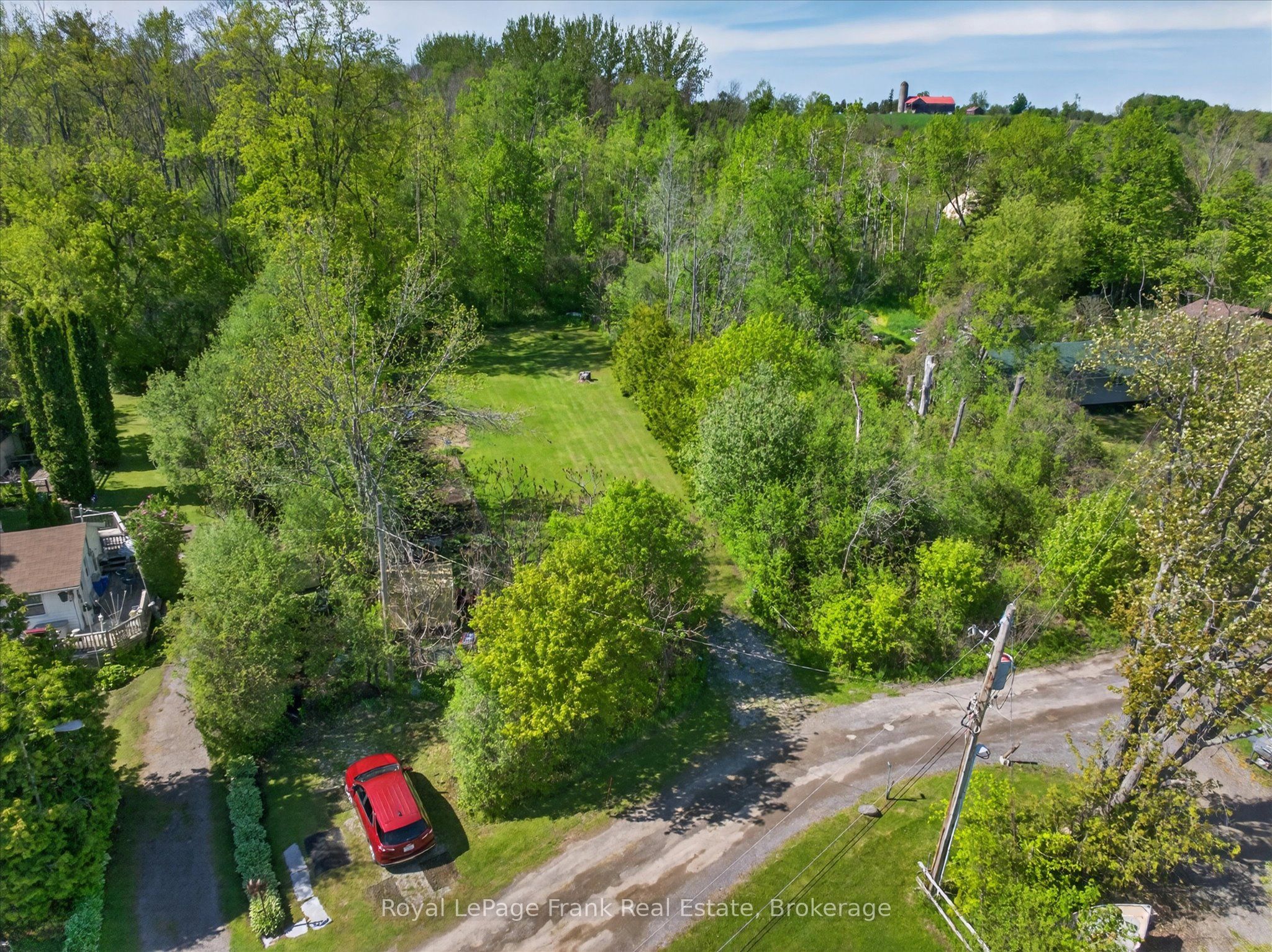 692 North Shore Drive E, Otonabee-south Monaghan, ON, K0L 1B0 photo 3