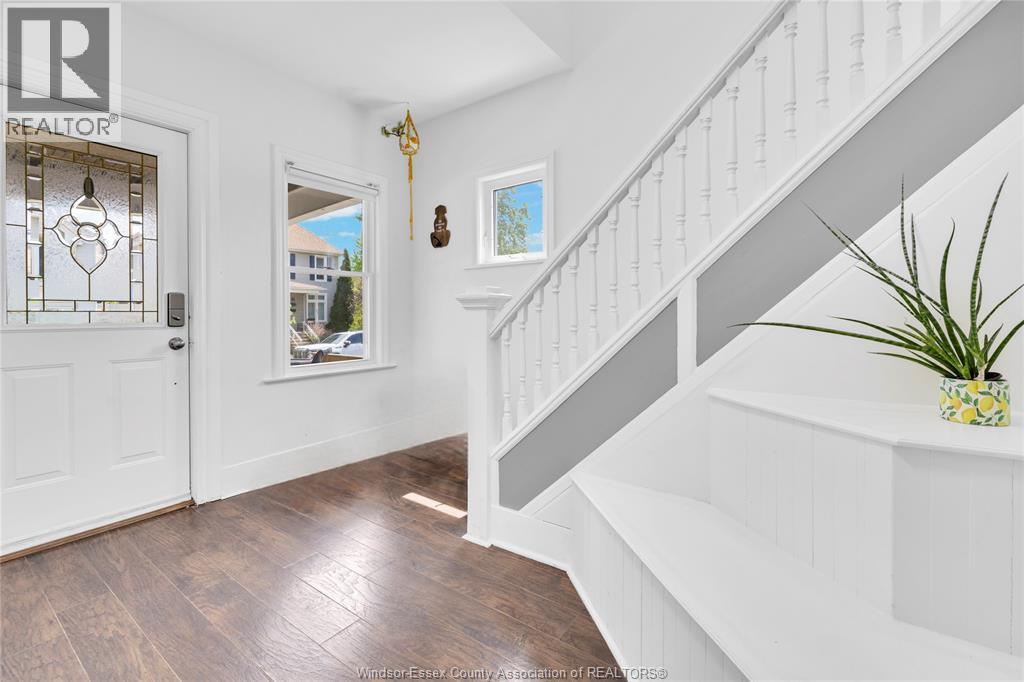 521 Windermere , Windsor, ON, N8Y3C9 photo 3
